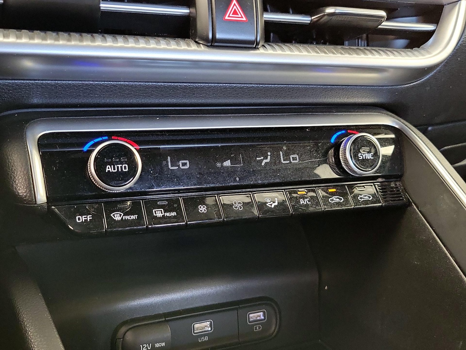 2023 Kia K5 GT-Line - Photo 18