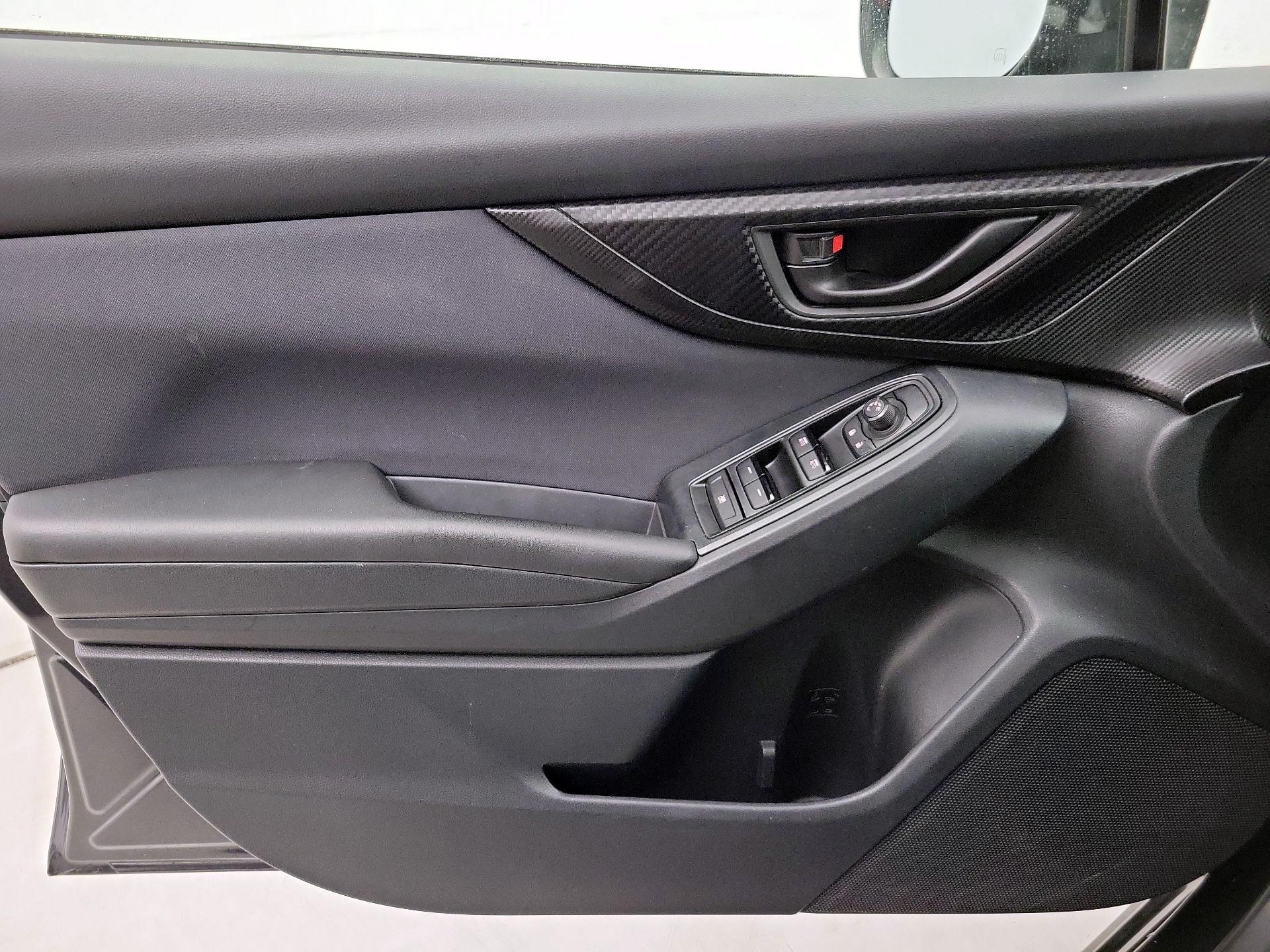 Thumbnail: 2018 Subaru Crosstrek - 12