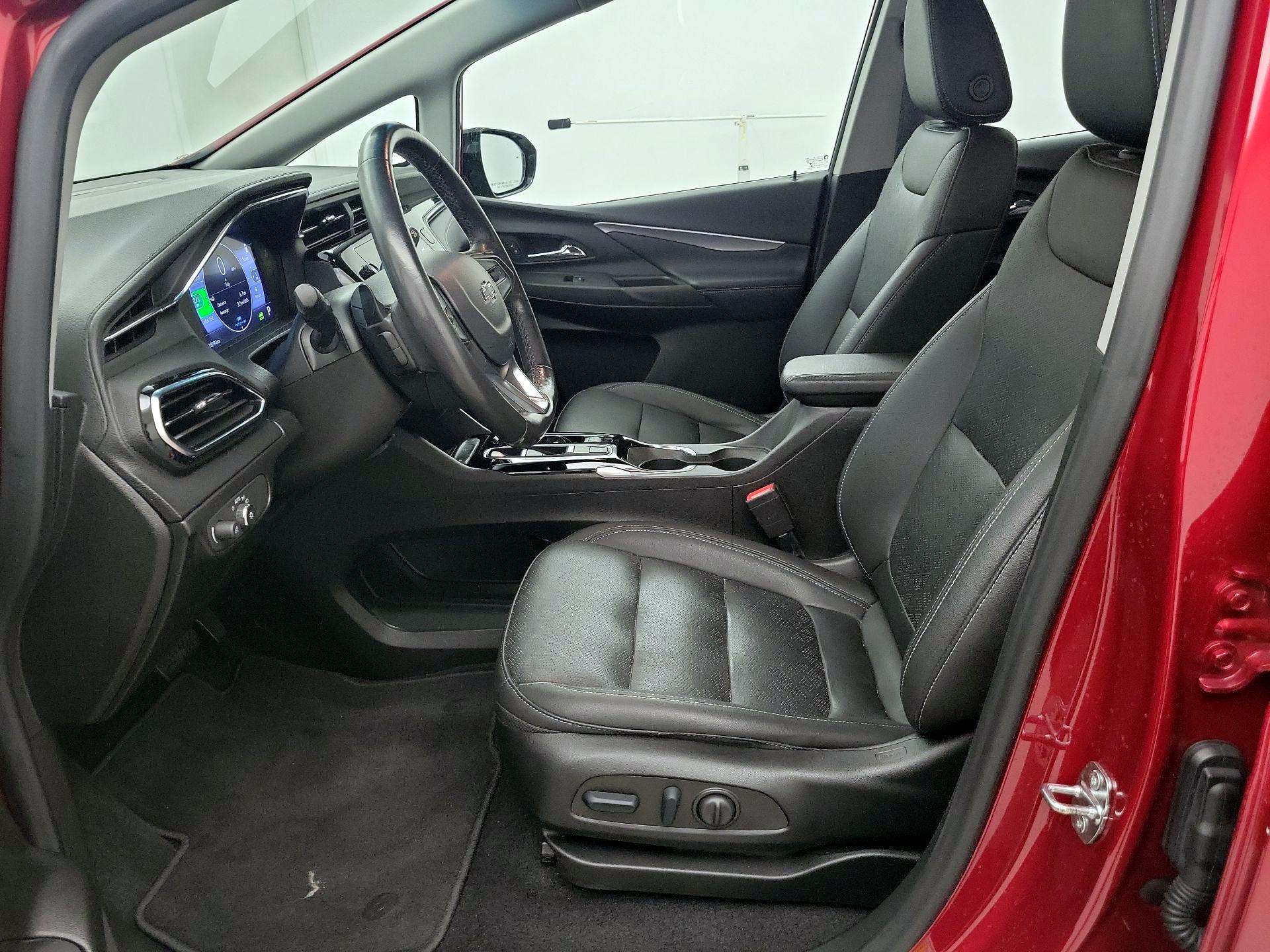 Thumbnail: 2023 Chevrolet Bolt EV - 11