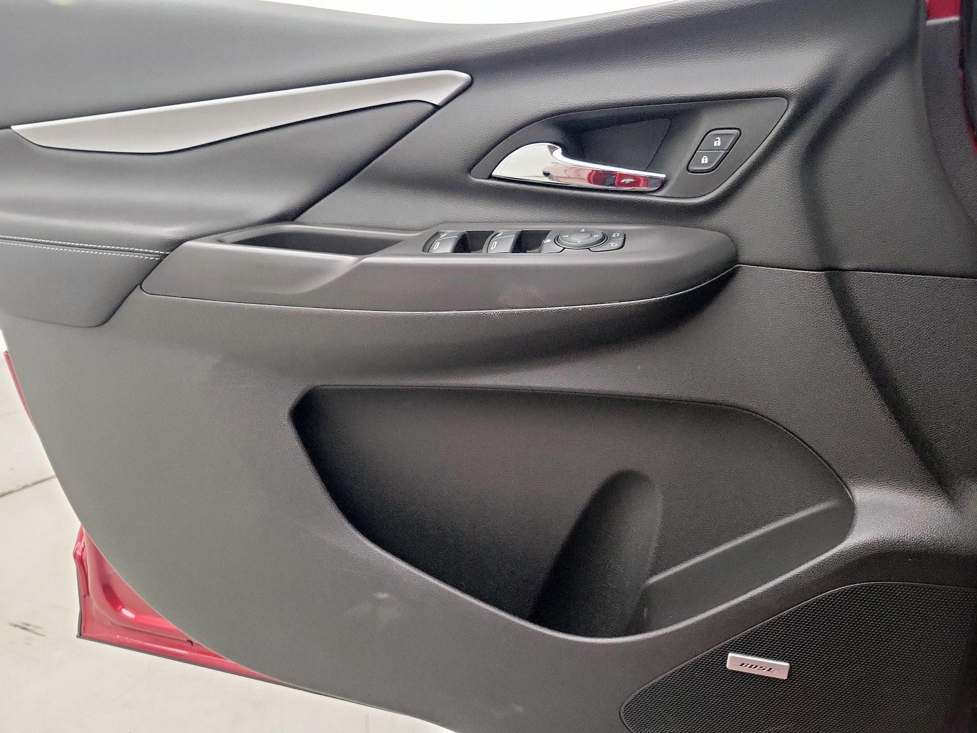 Thumbnail: 2023 Chevrolet Bolt EV - 12