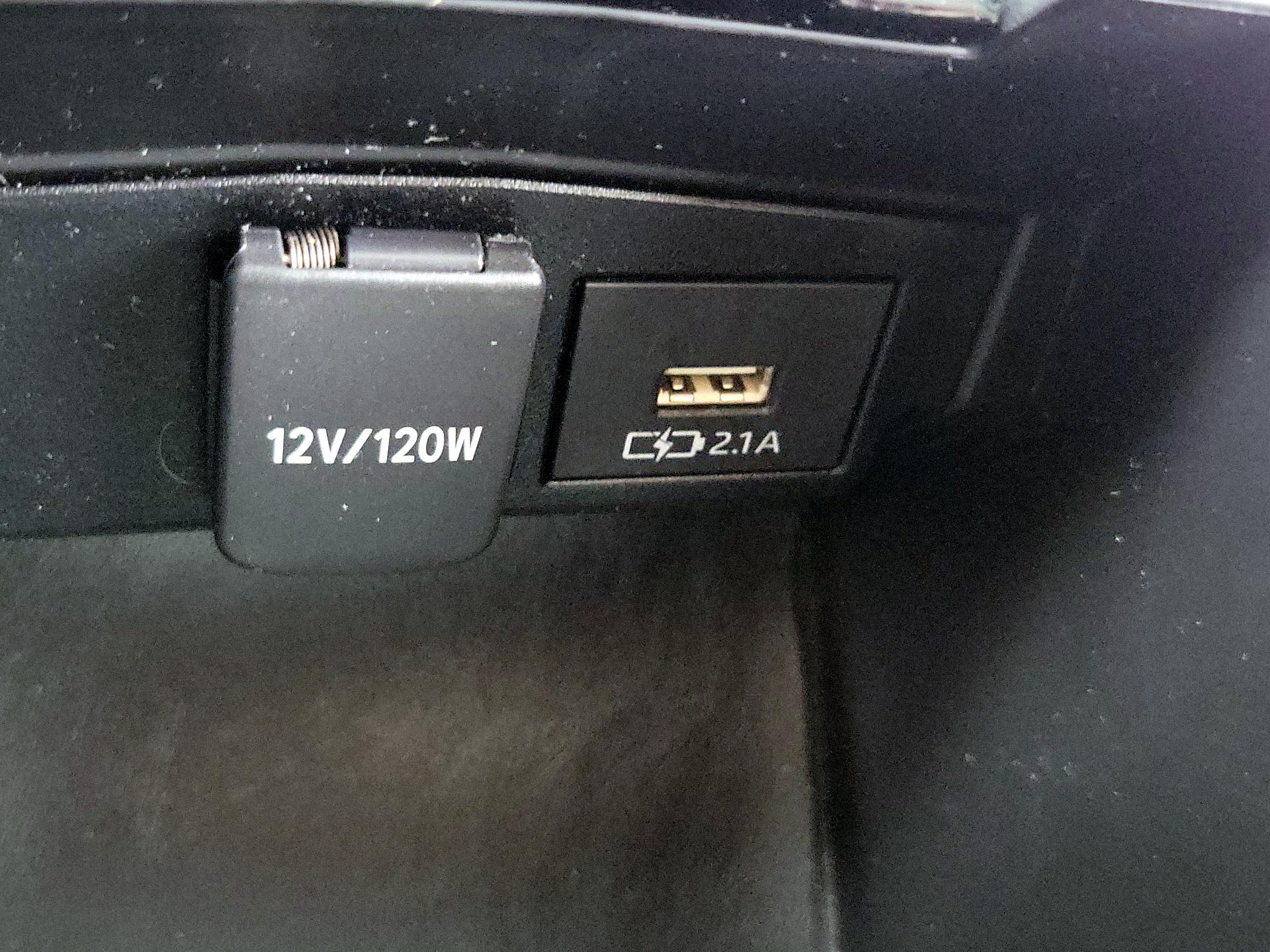 Thumbnail: 2021 Toyota Corolla - 18