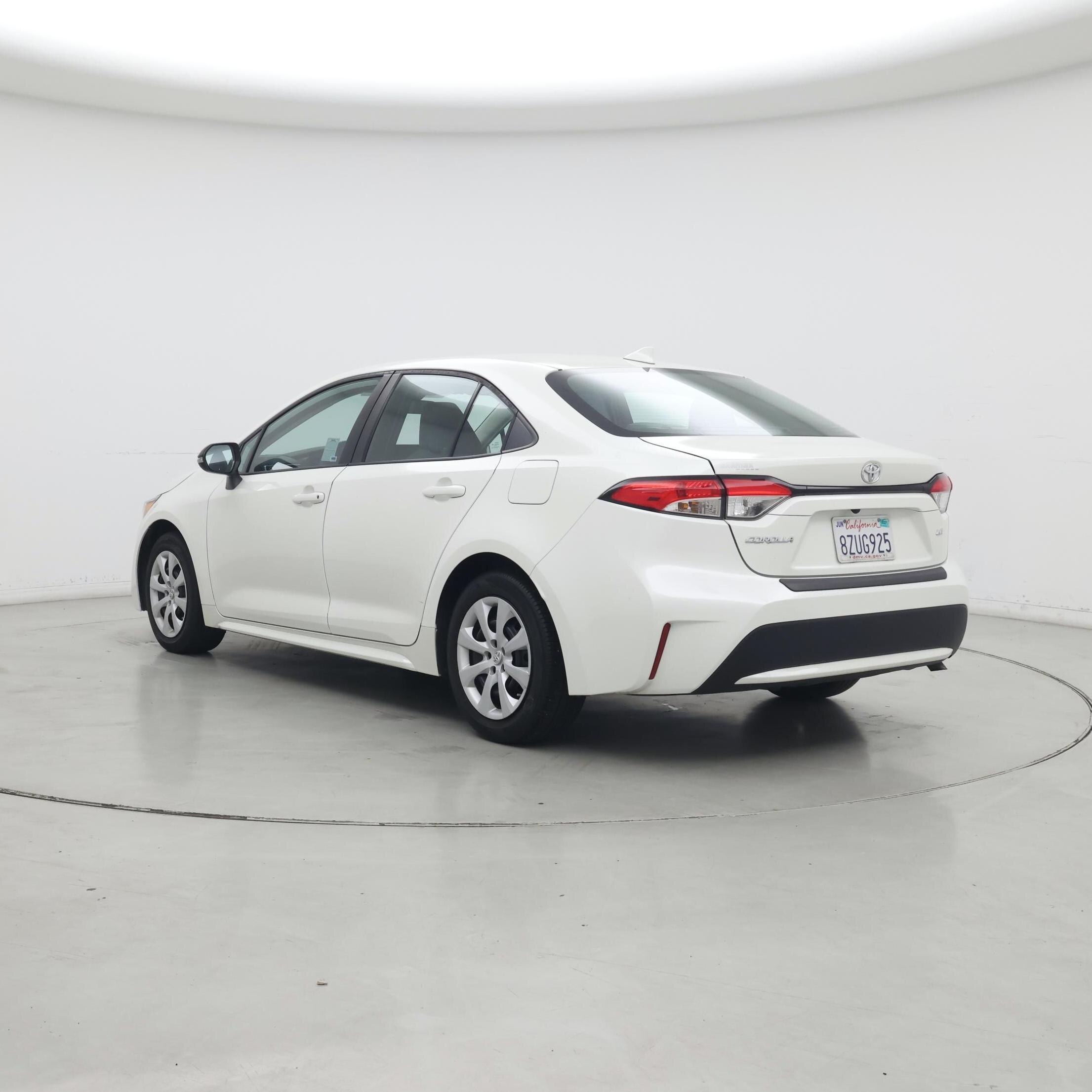 Thumbnail: 2021 Toyota Corolla - 2