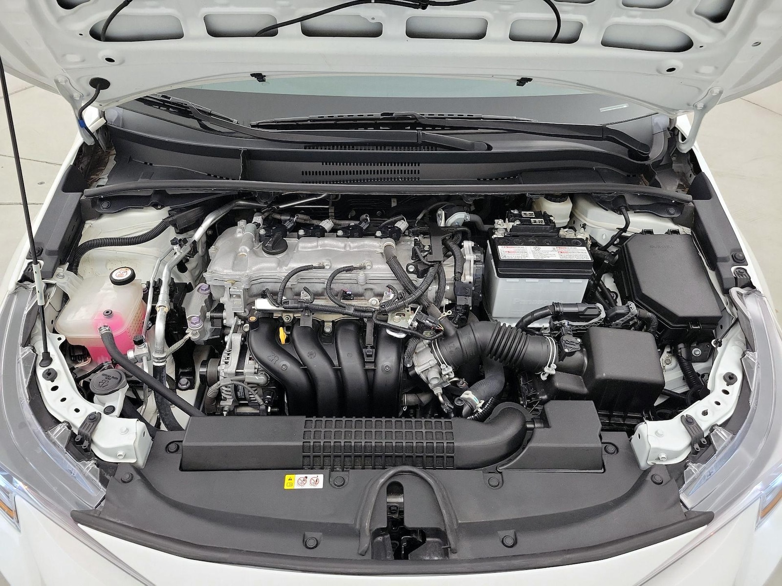 2021 Toyota Corolla LE - Photo 22