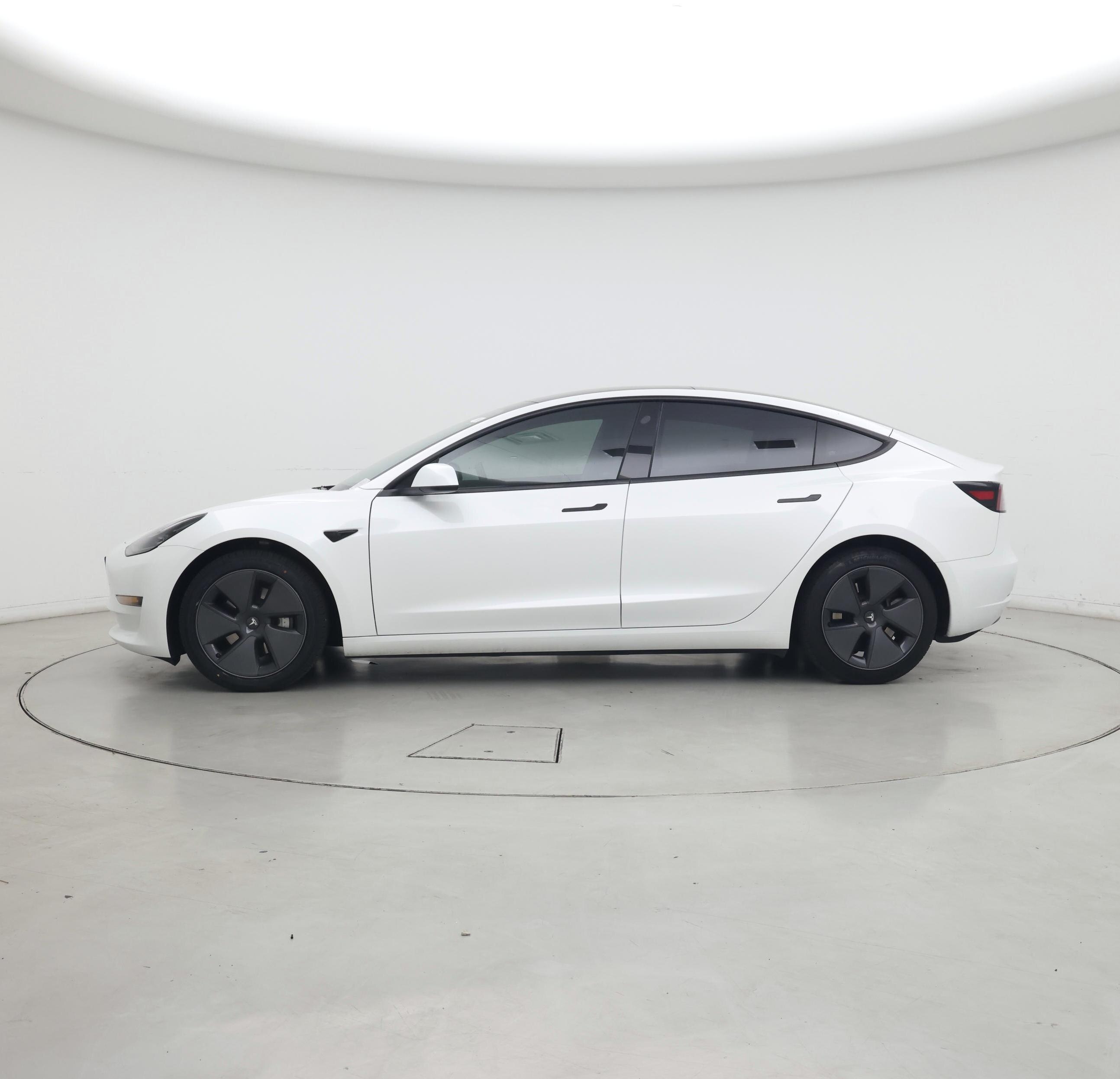 Thumbnail: 2023 Tesla Model 3 - 3