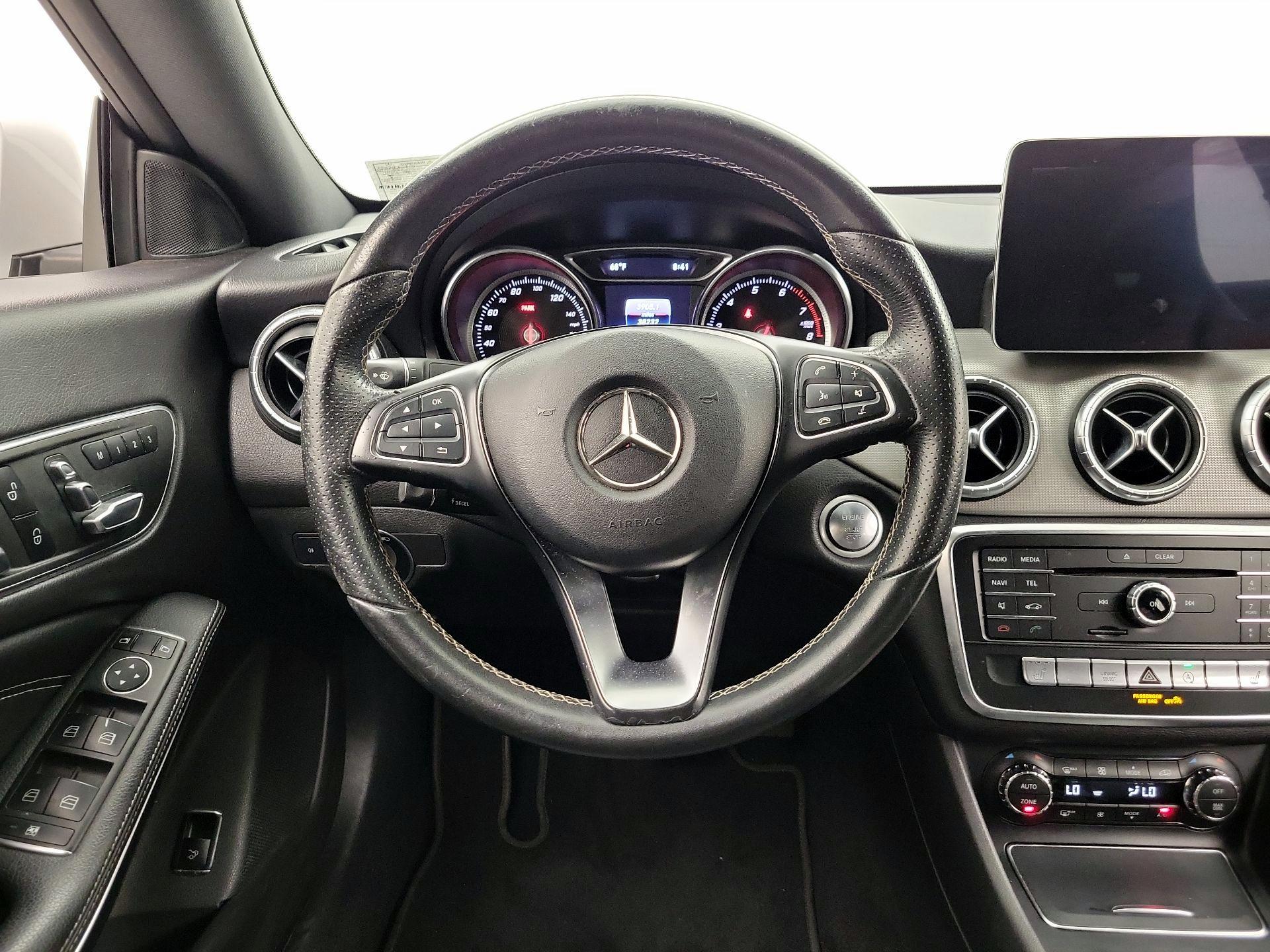Thumbnail: 2018 Mercedes-Benz CLA - 10