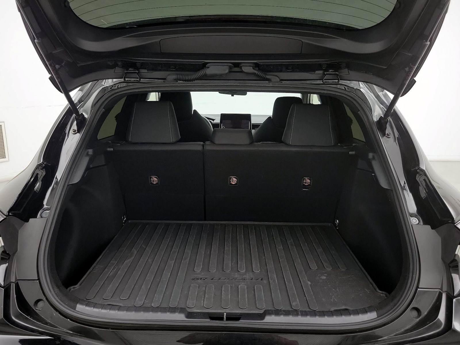 2023 Toyota GR Corolla Core - Photo 21