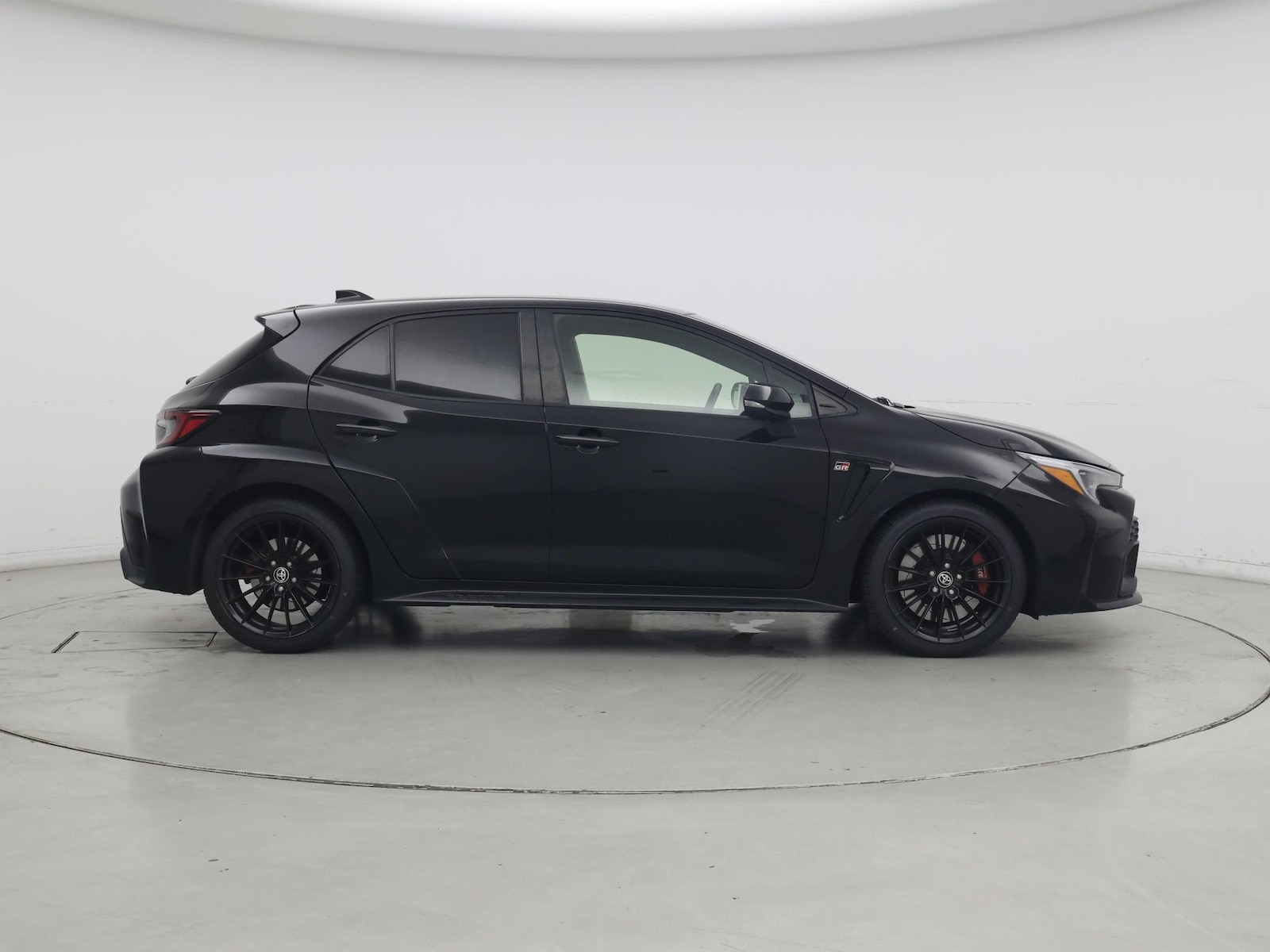 2023 Toyota GR Corolla Core - Photo 8