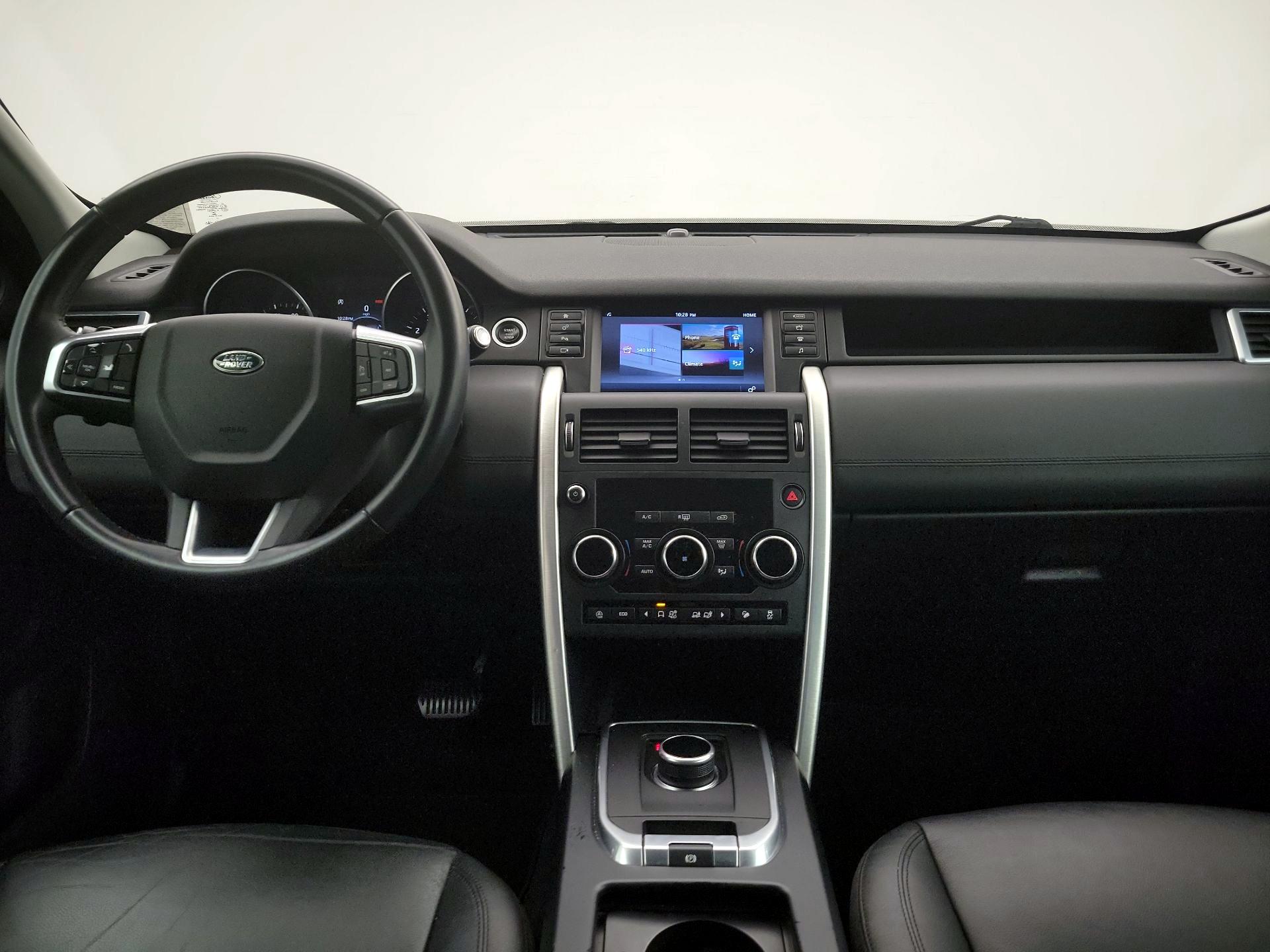 Thumbnail: 2018 Land Rover Discovery Sport - 9