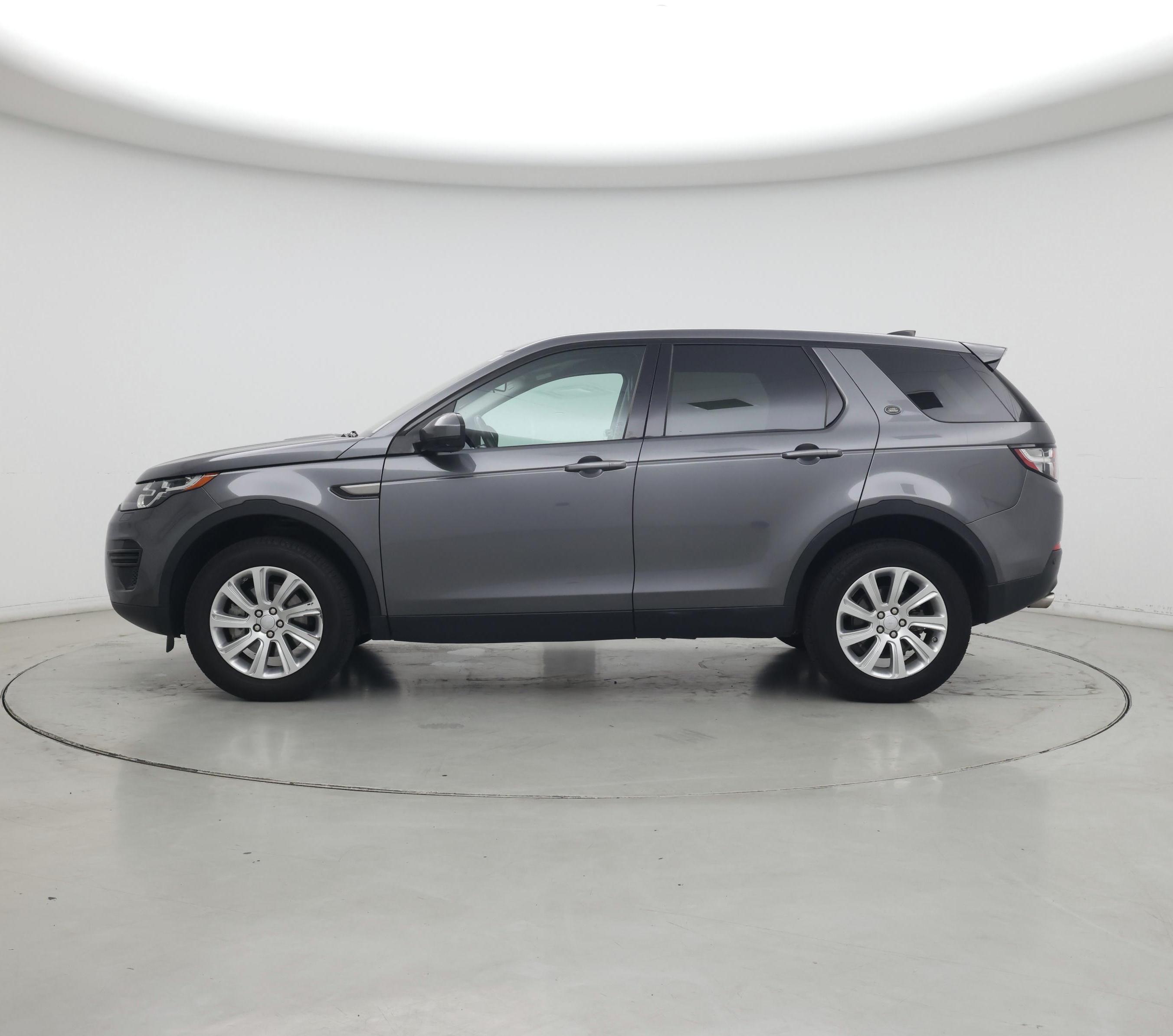 Thumbnail: 2018 Land Rover Discovery Sport - 3