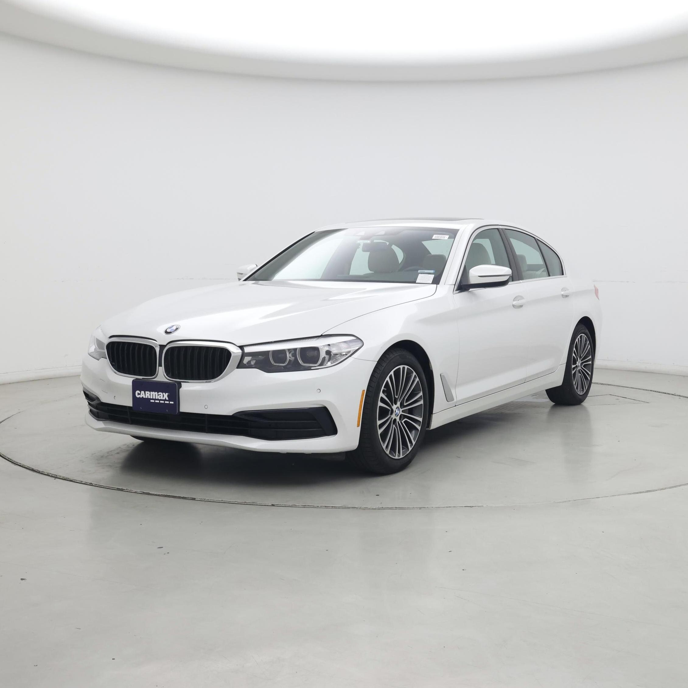 Thumbnail: 2019 BMW 5 Series - 4