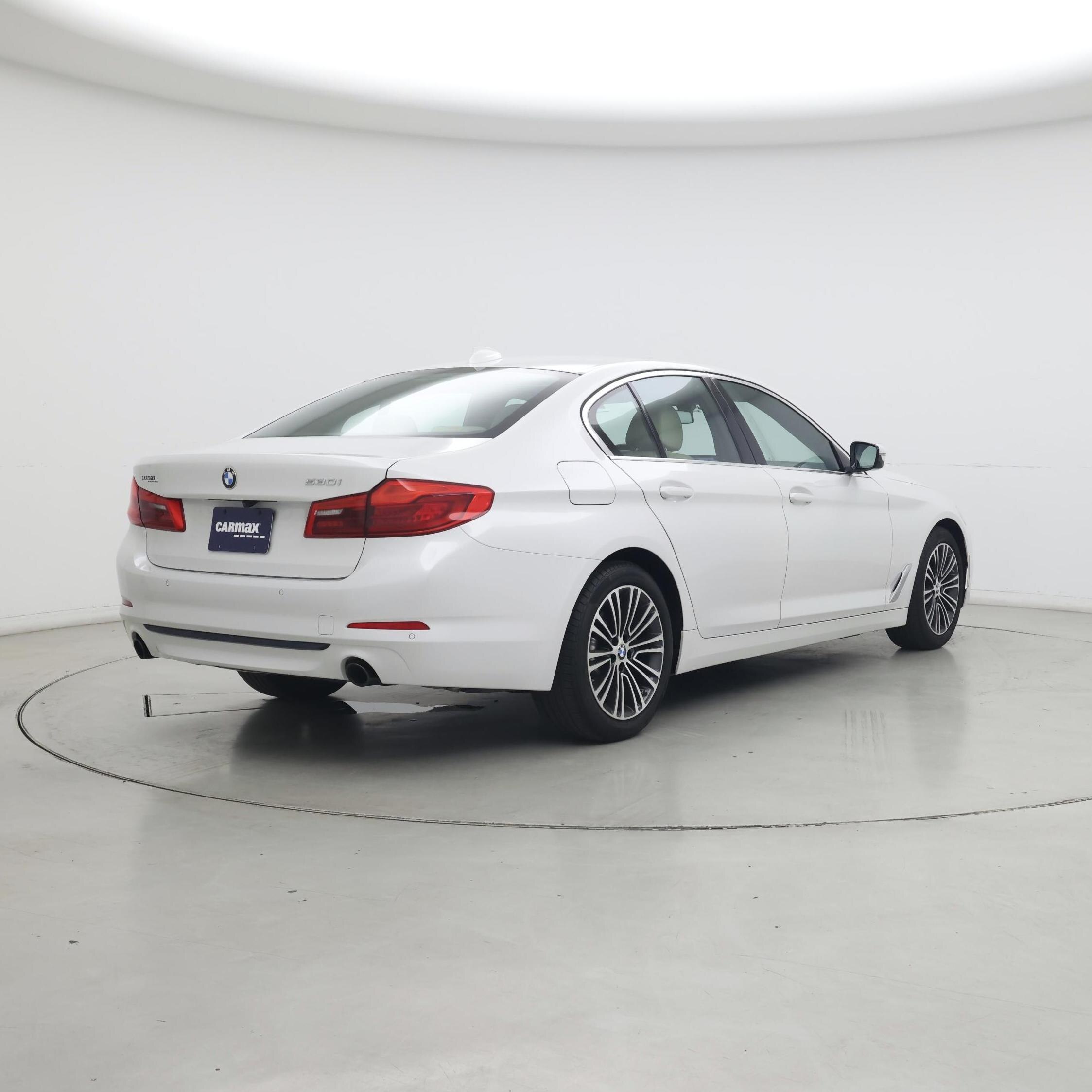 Thumbnail: 2019 BMW 5 Series - 8