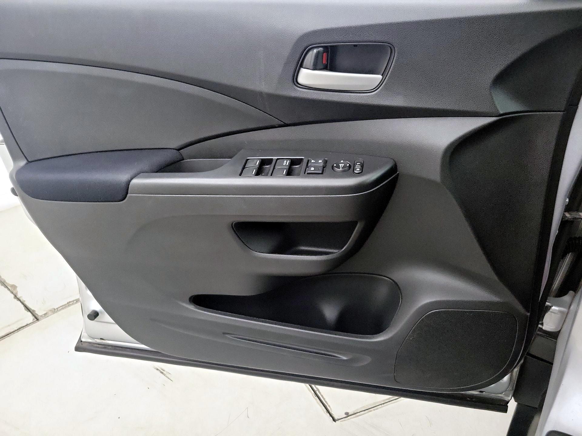 Thumbnail: 2016 Honda CR-V - 12