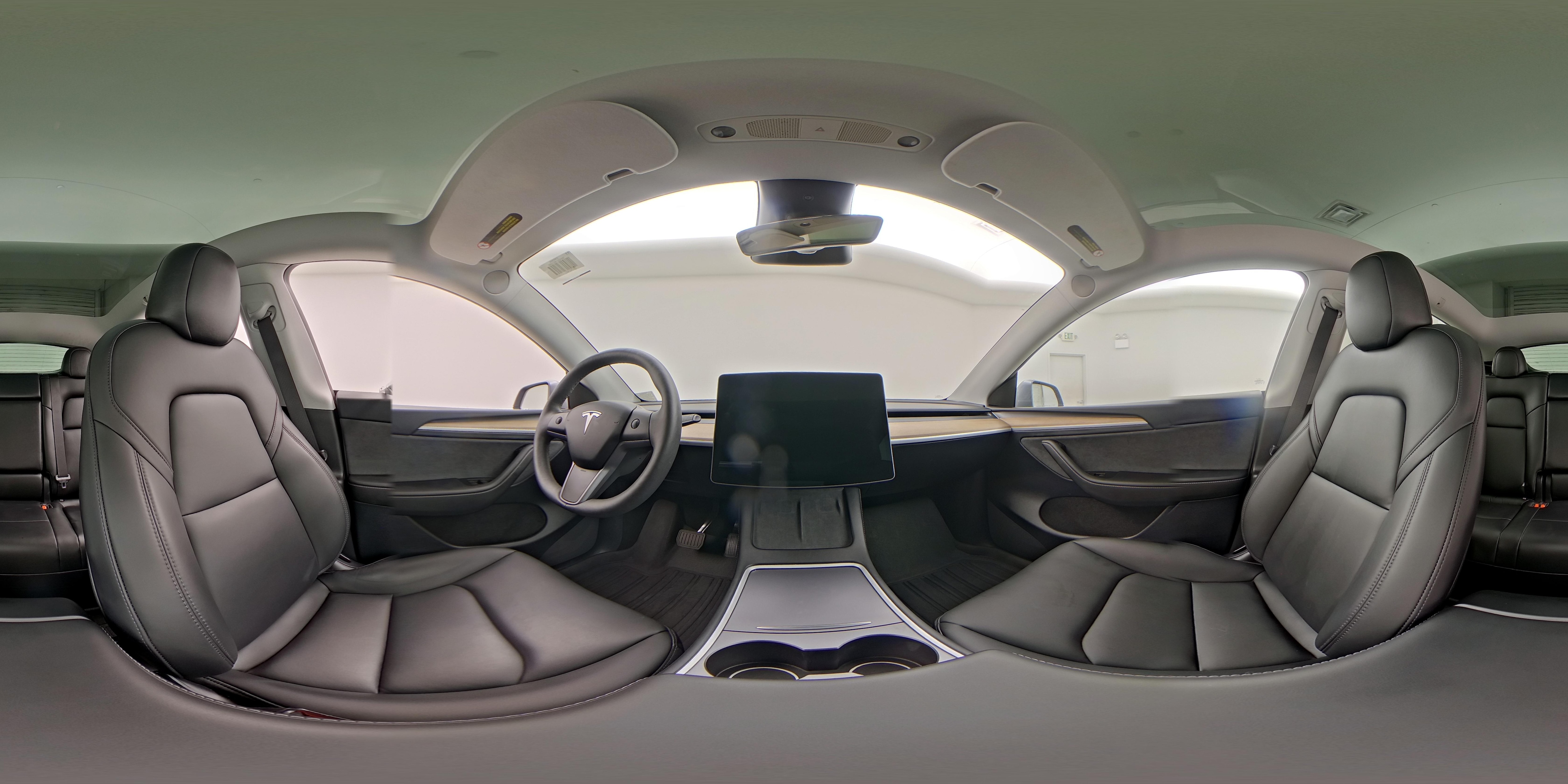 2024 Tesla Model Y Long Range - Photo 24