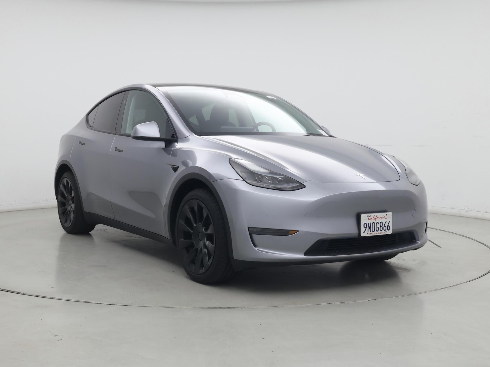 2024 Tesla Model Y Long Range - Photo 2