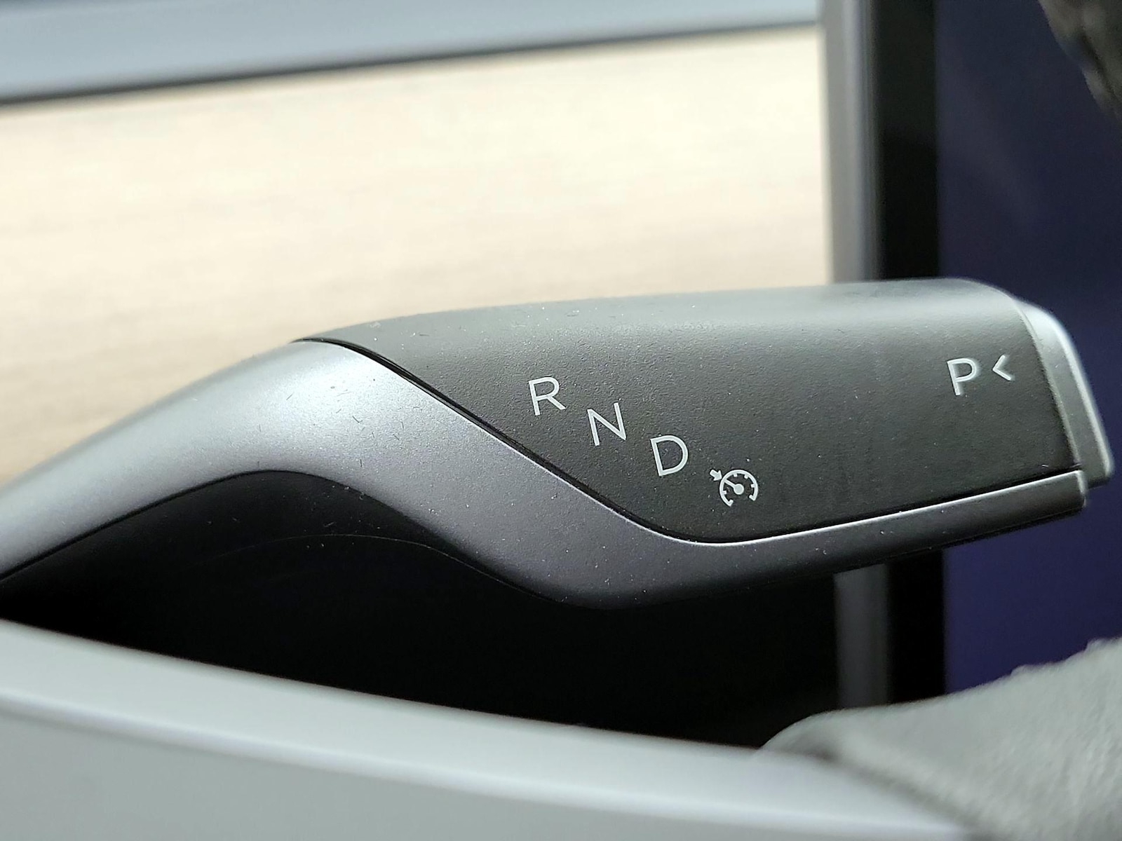 2024 Tesla Model Y Long Range - Photo 18