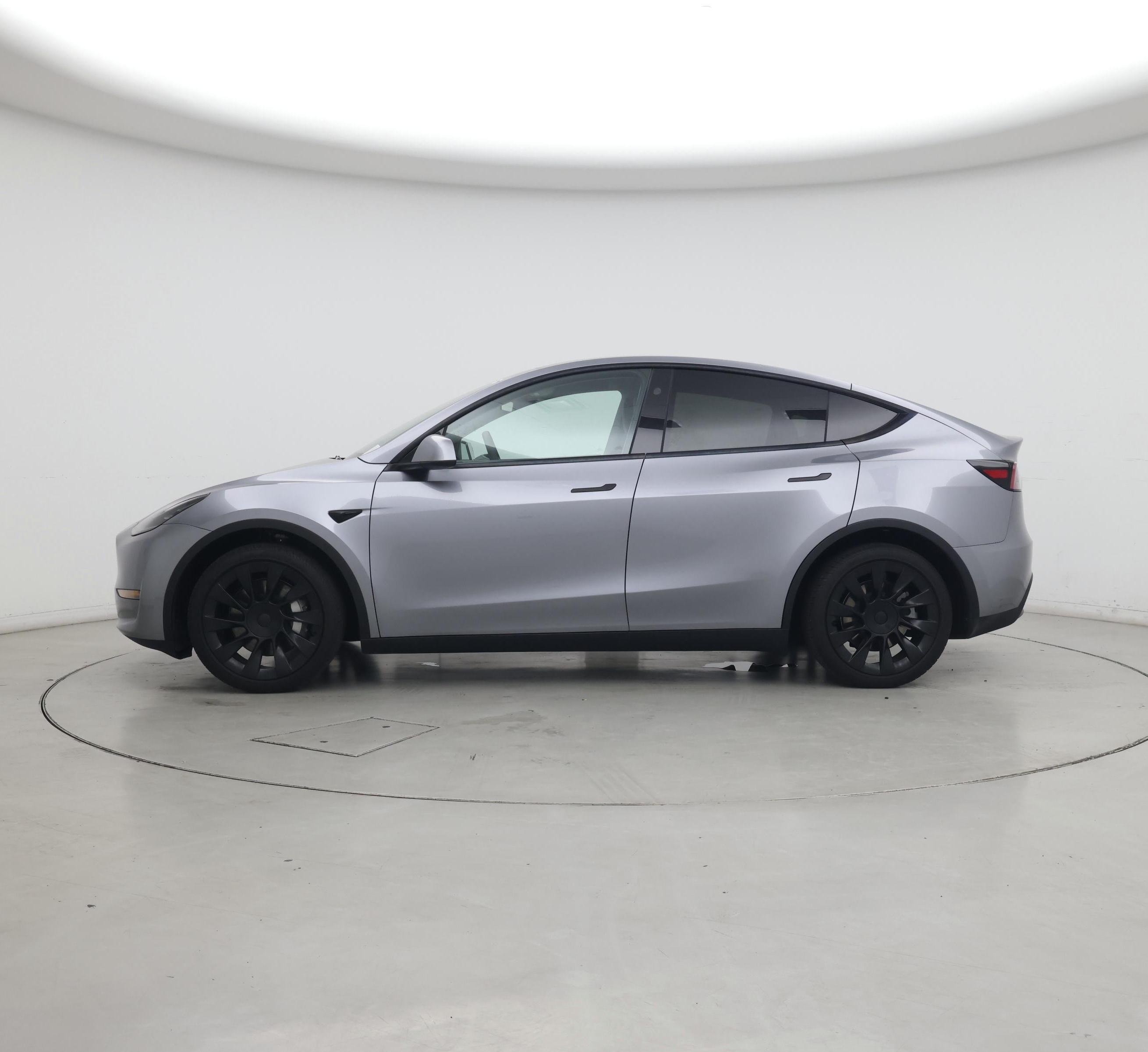 Thumbnail: 2024 Tesla Model Y - 3