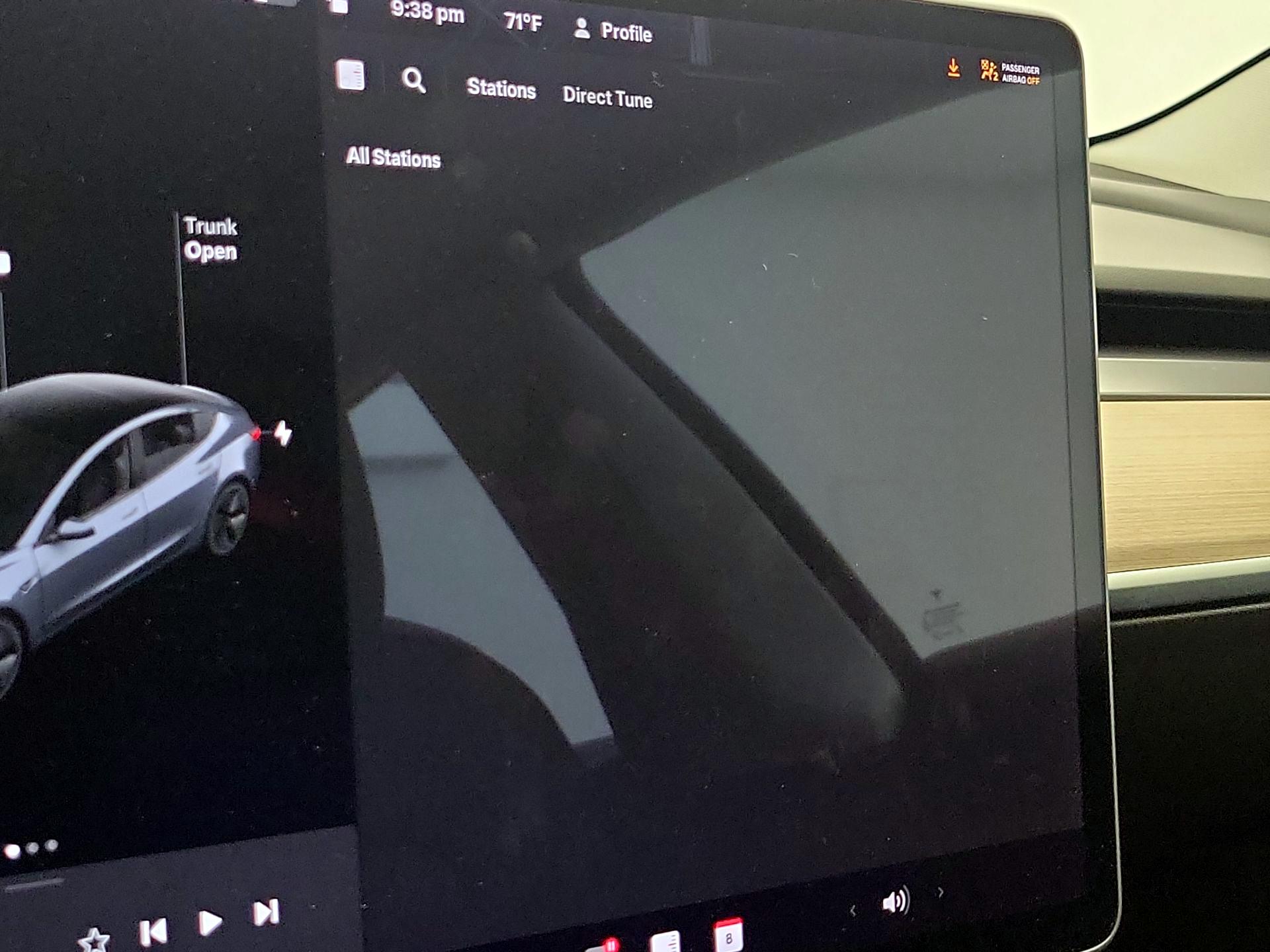 Thumbnail: 2021 Tesla Model 3 - 15