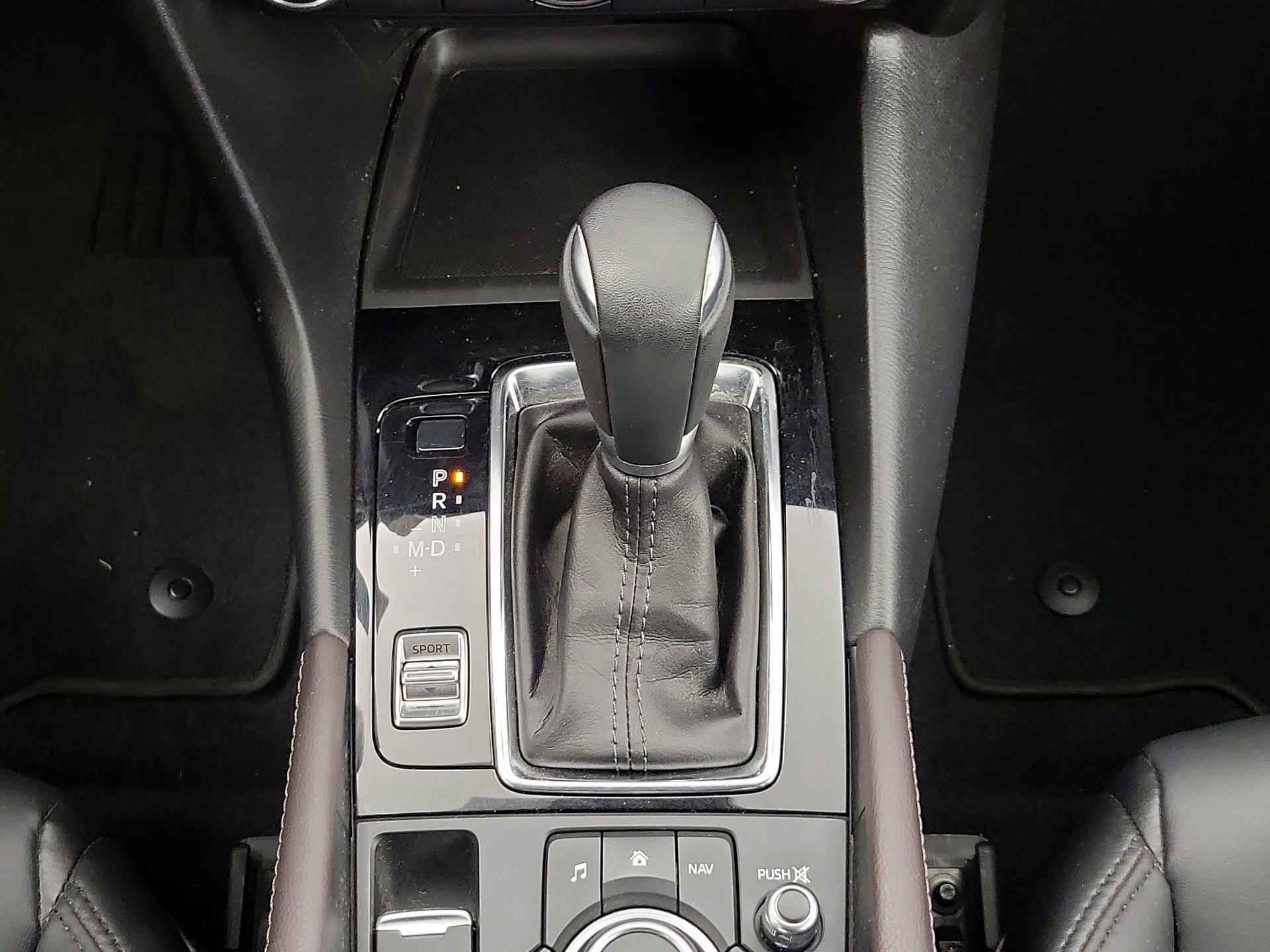 Thumbnail: 2017 Mazda Mazda3 - 17