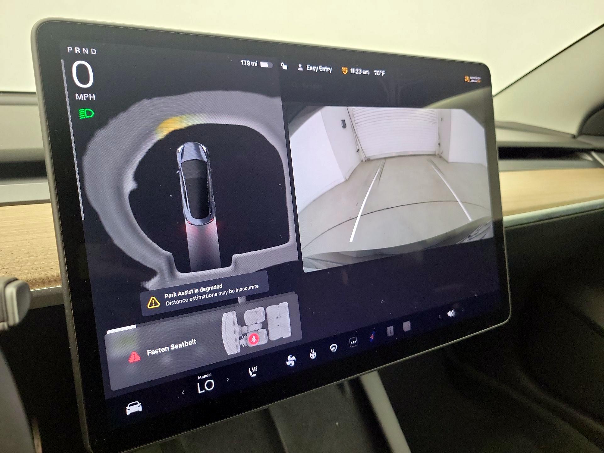 Thumbnail: 2023 Tesla Model 3 - 14