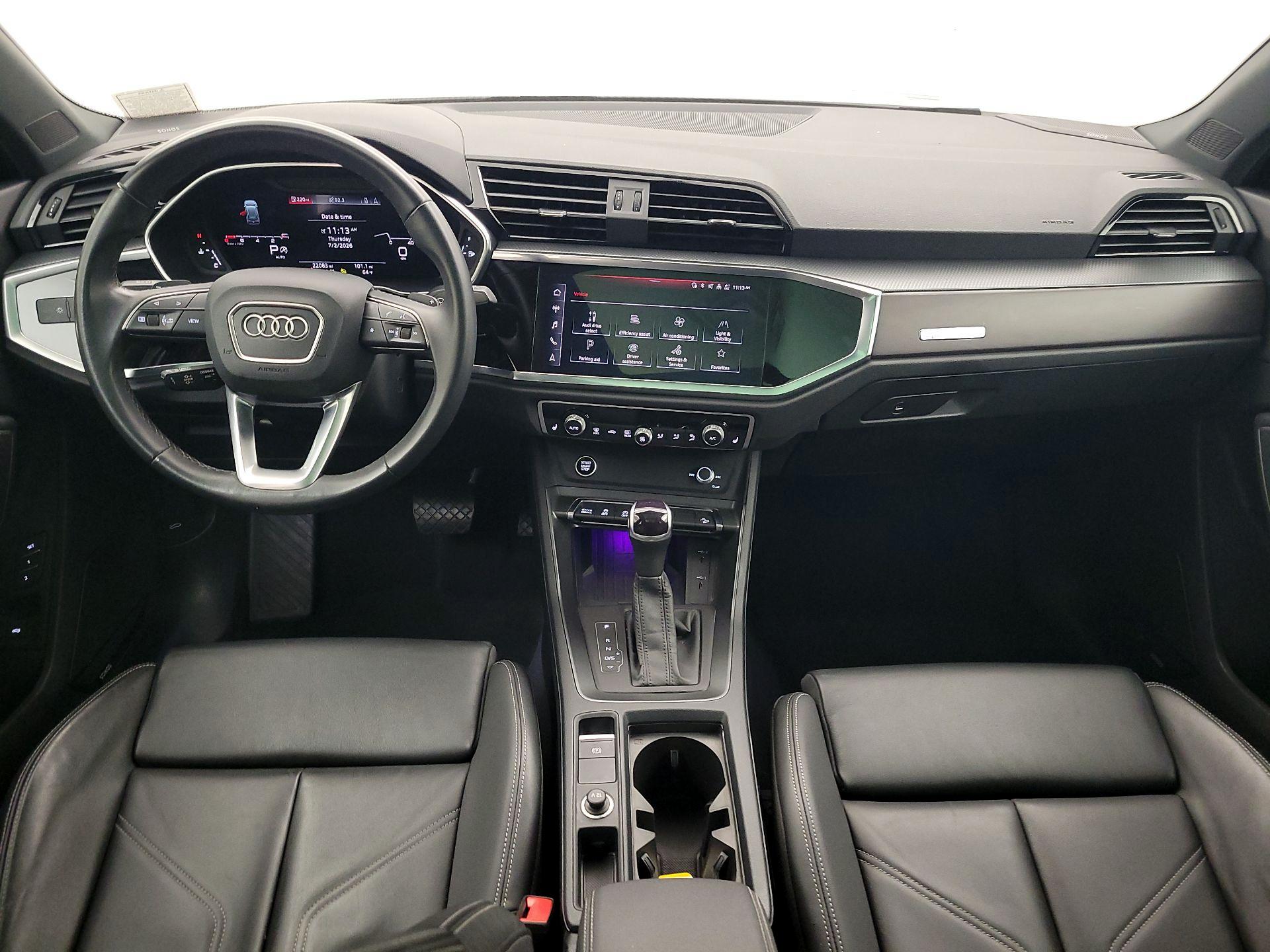 Thumbnail: 2024 Audi Q3 - 9