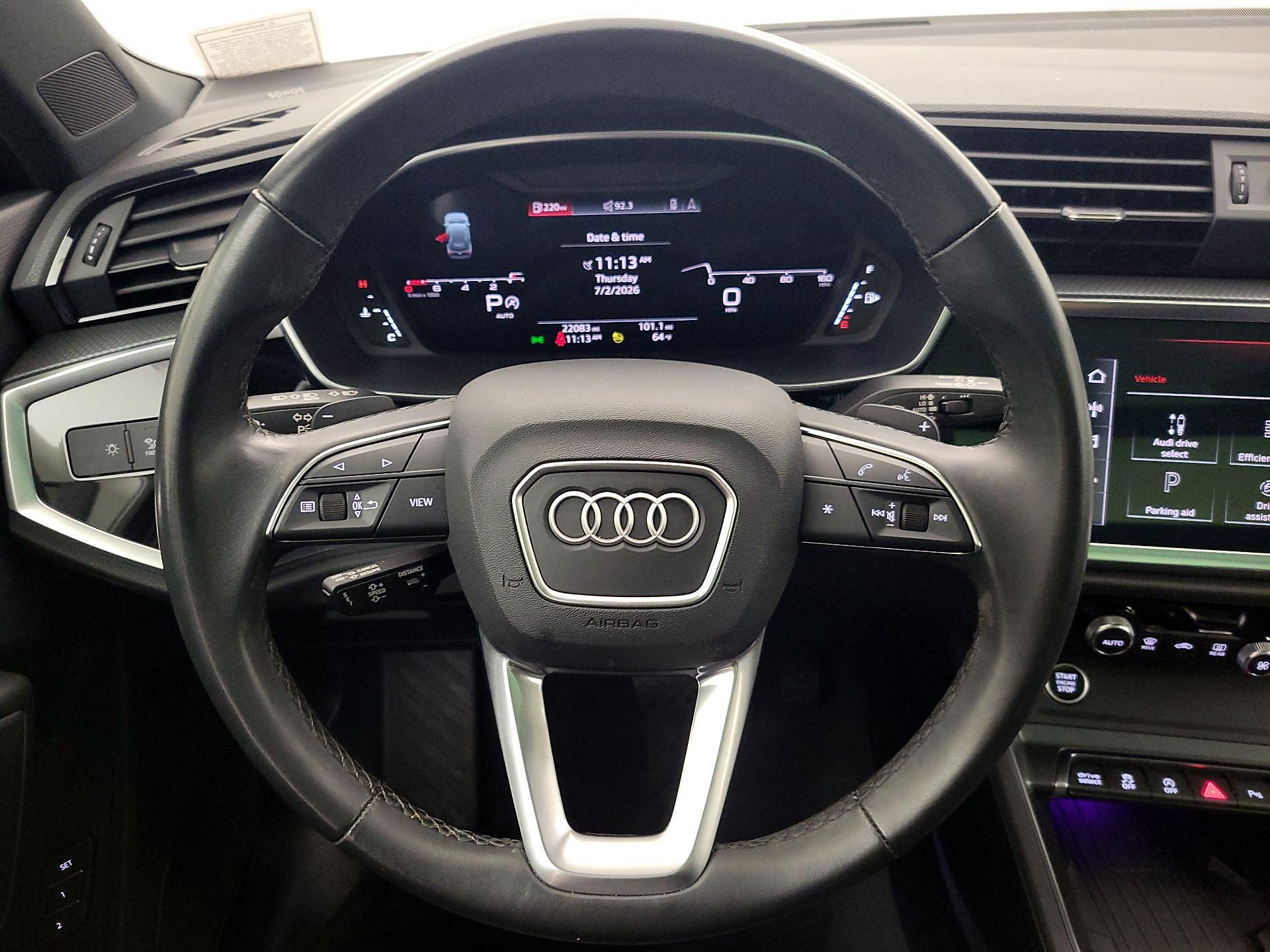 Thumbnail: 2024 Audi Q3 - 10