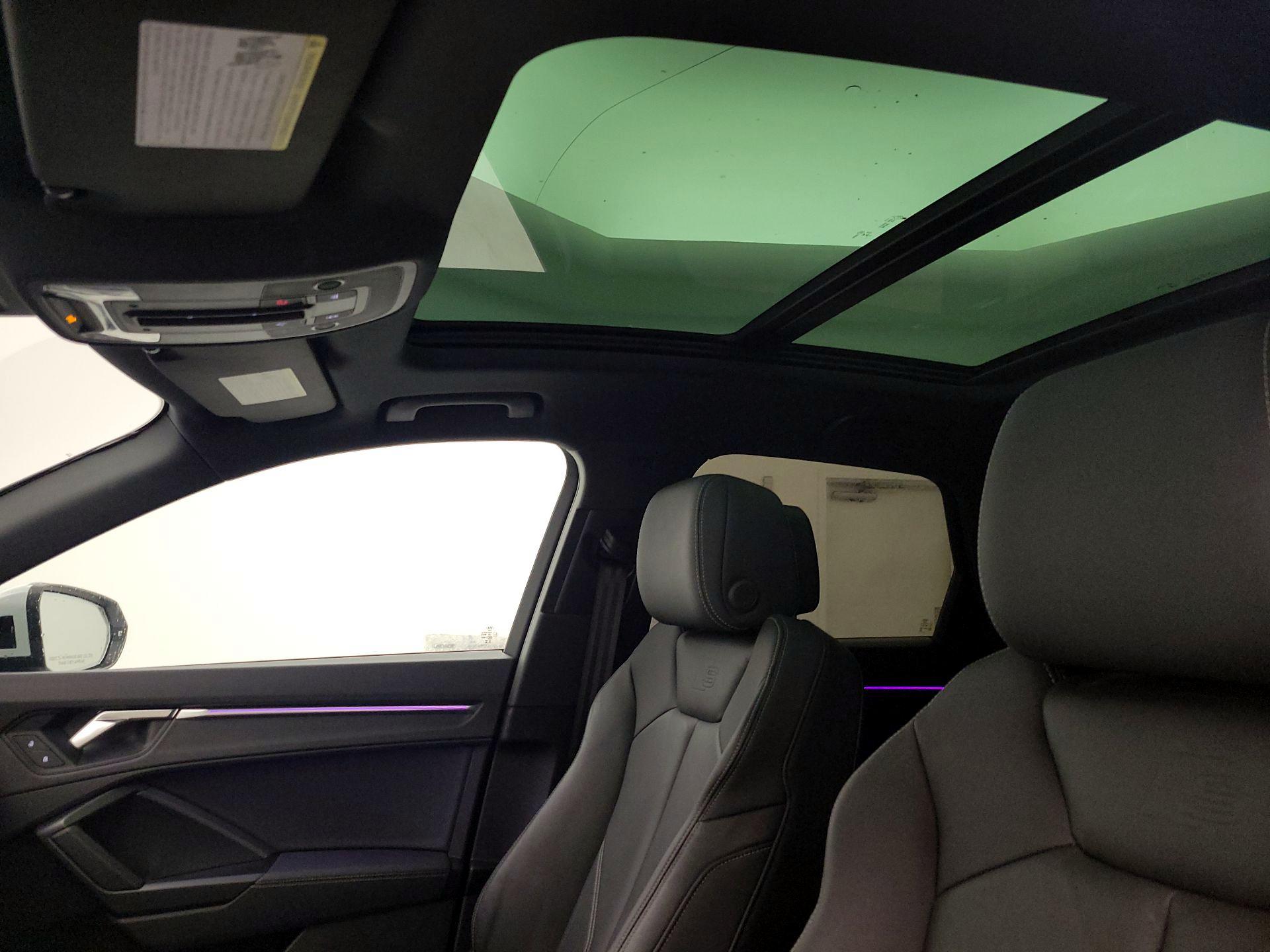 Thumbnail: 2024 Audi Q3 - 20