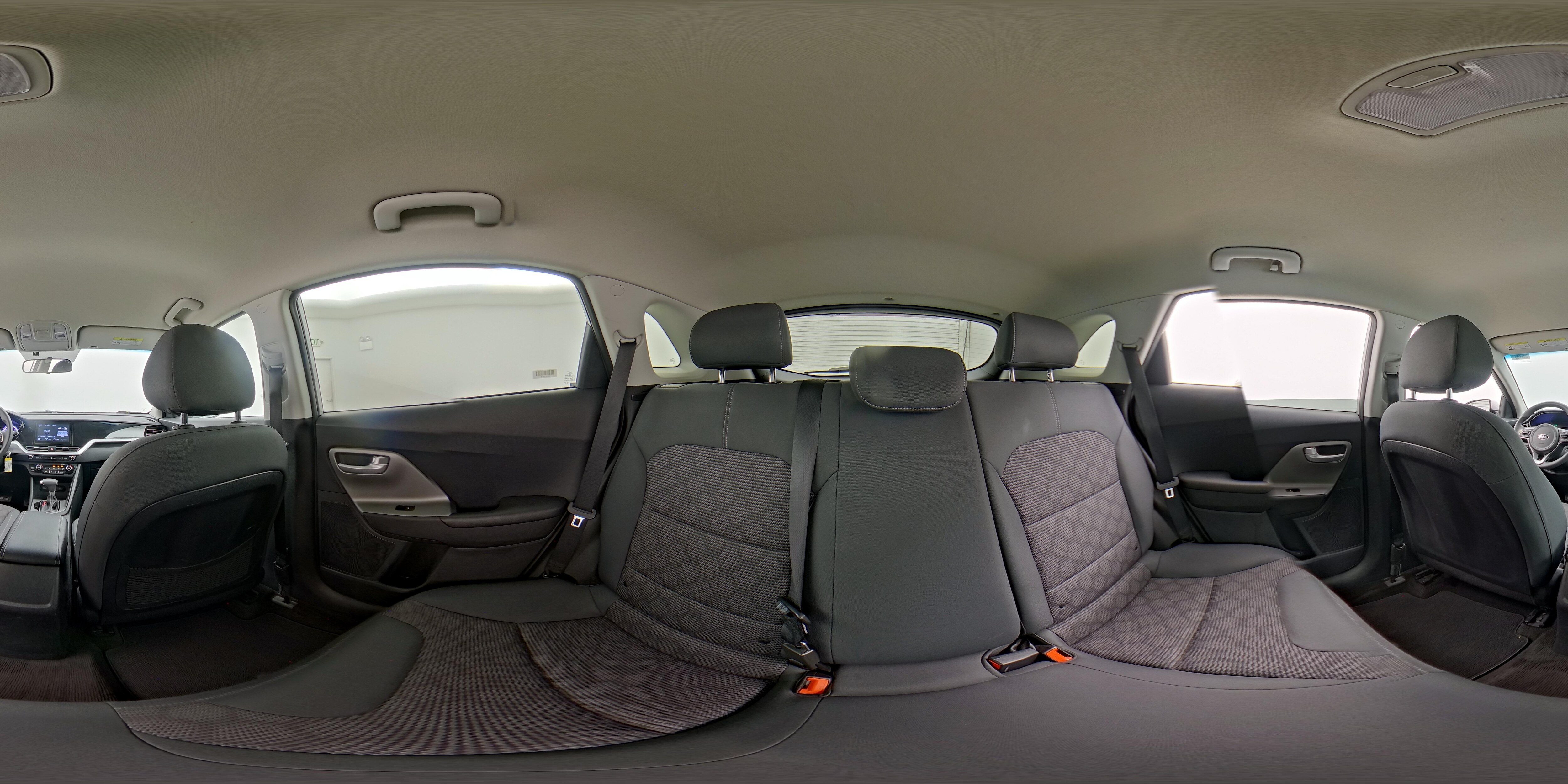 2020 Kia Niro LX - Photo 25