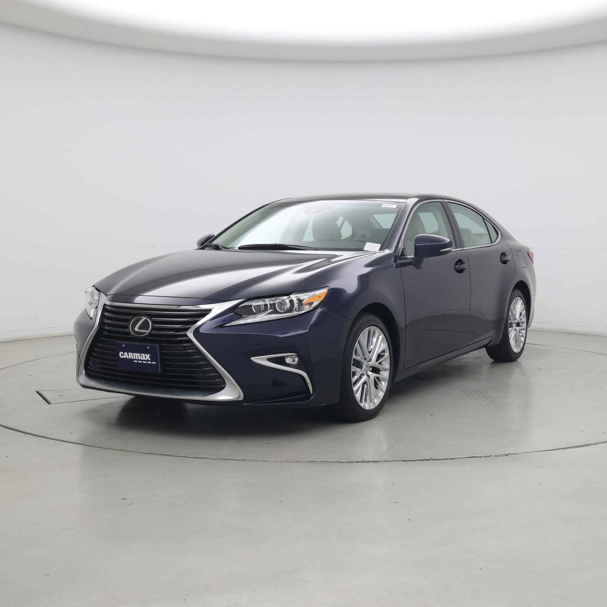 Thumbnail: 2018 Lexus ES - 4