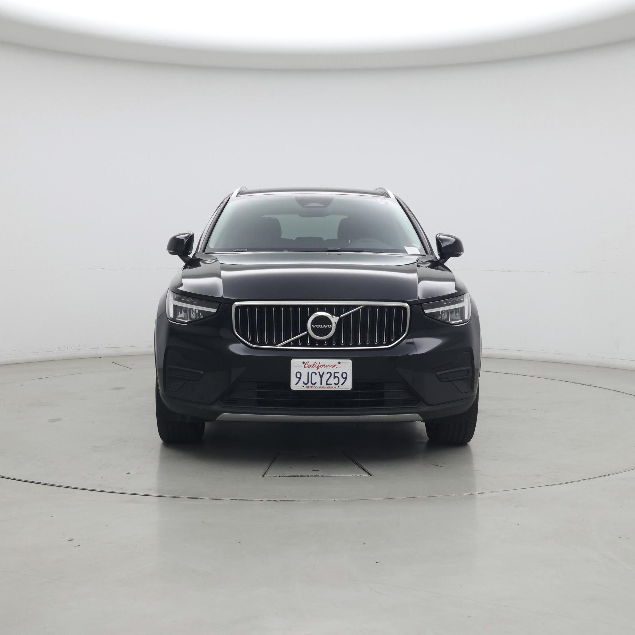 Thumbnail: 2024 Volvo XC40 - 5