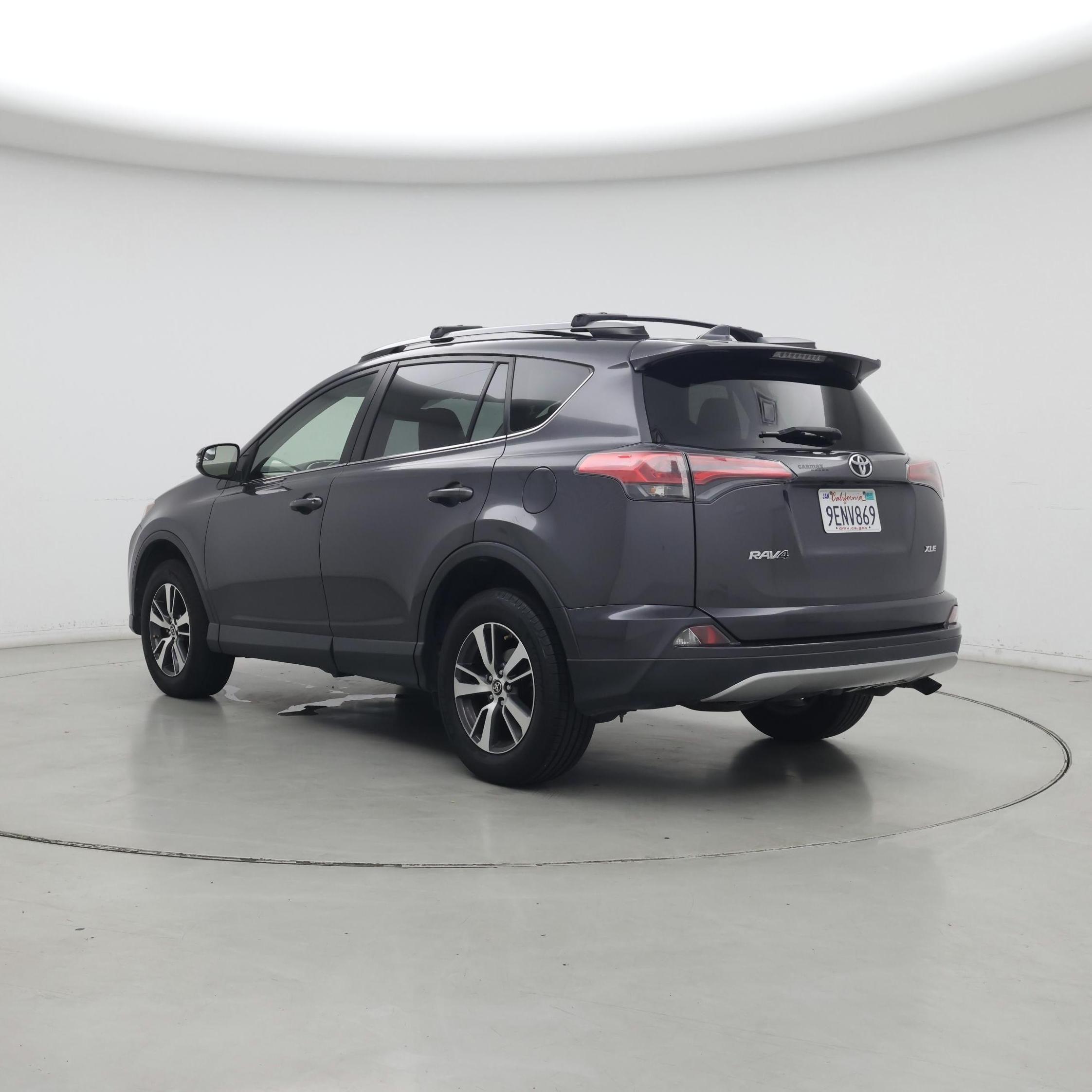 Thumbnail: 2017 Toyota RAV4 - 2