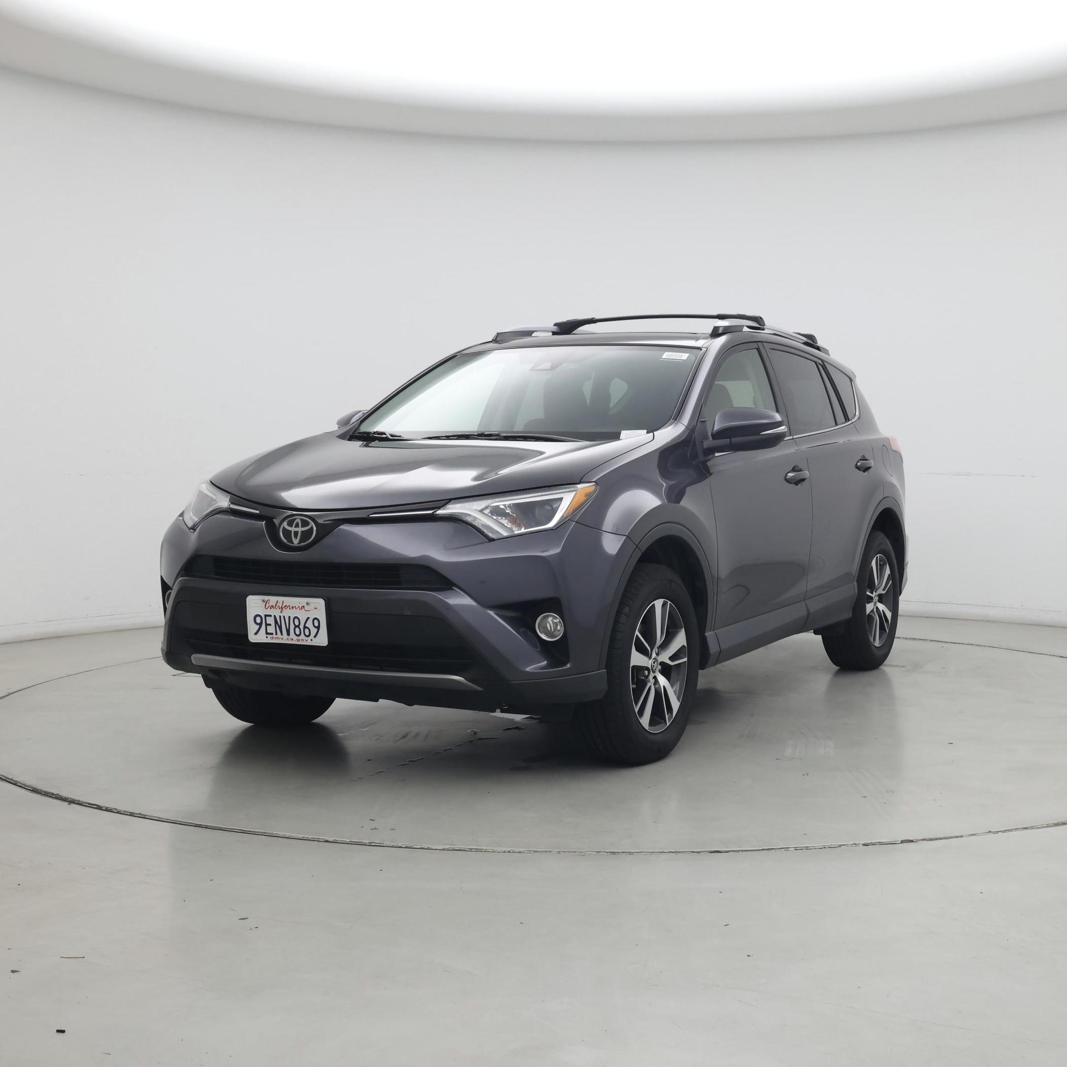 Thumbnail: 2017 Toyota RAV4 - 4