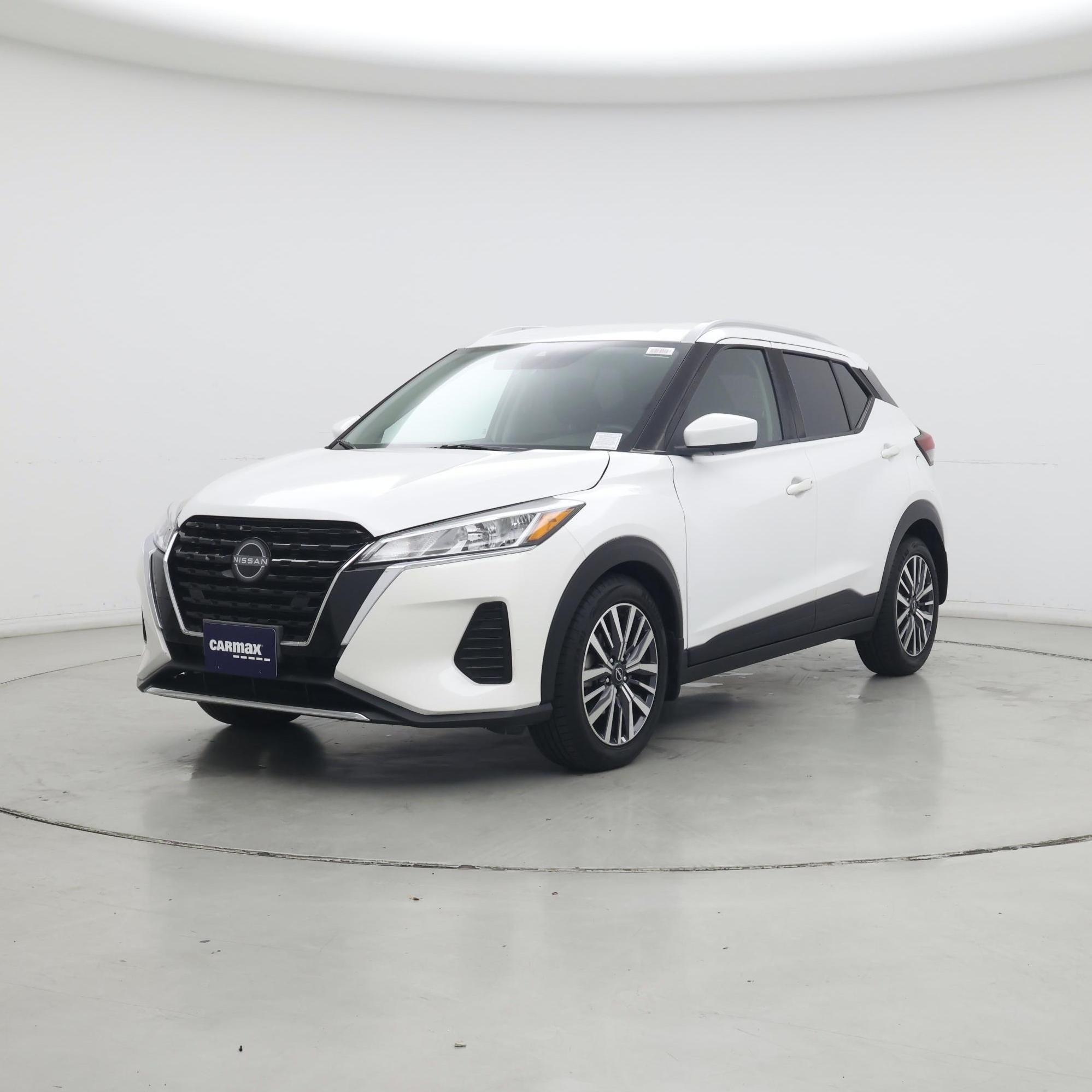 Thumbnail: 2022 Nissan Kicks - 4