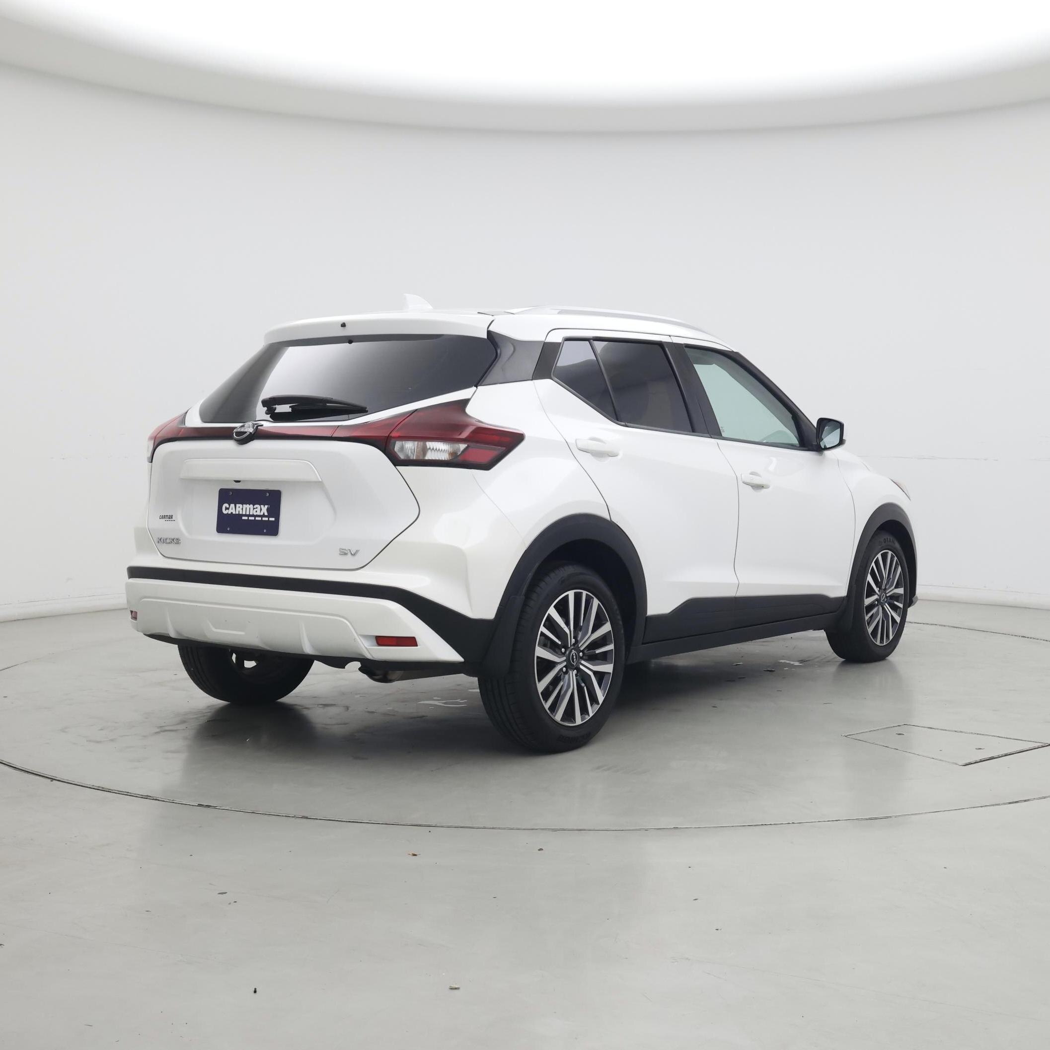 Thumbnail: 2022 Nissan Kicks - 8