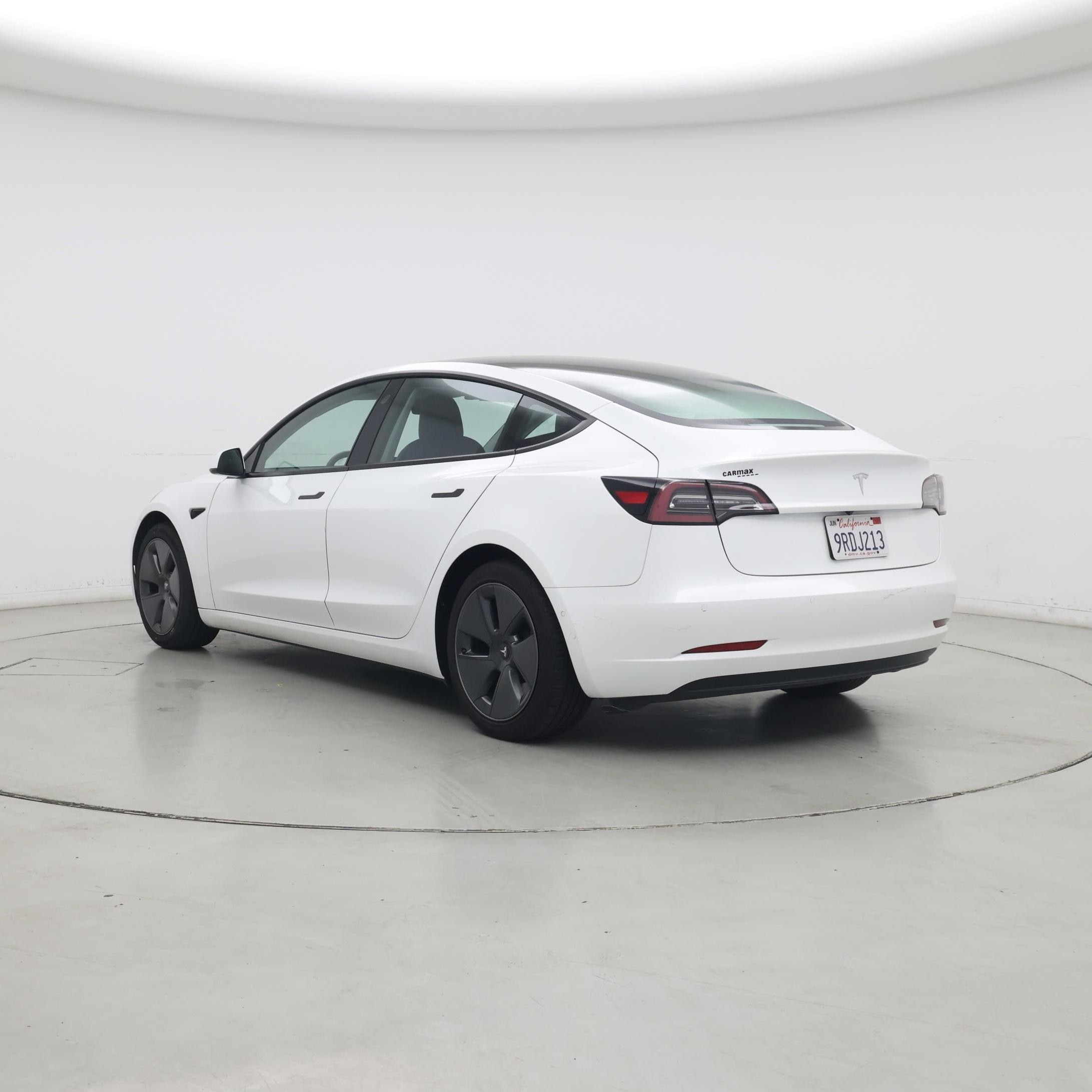 Thumbnail: 2021 Tesla Model 3 - 2