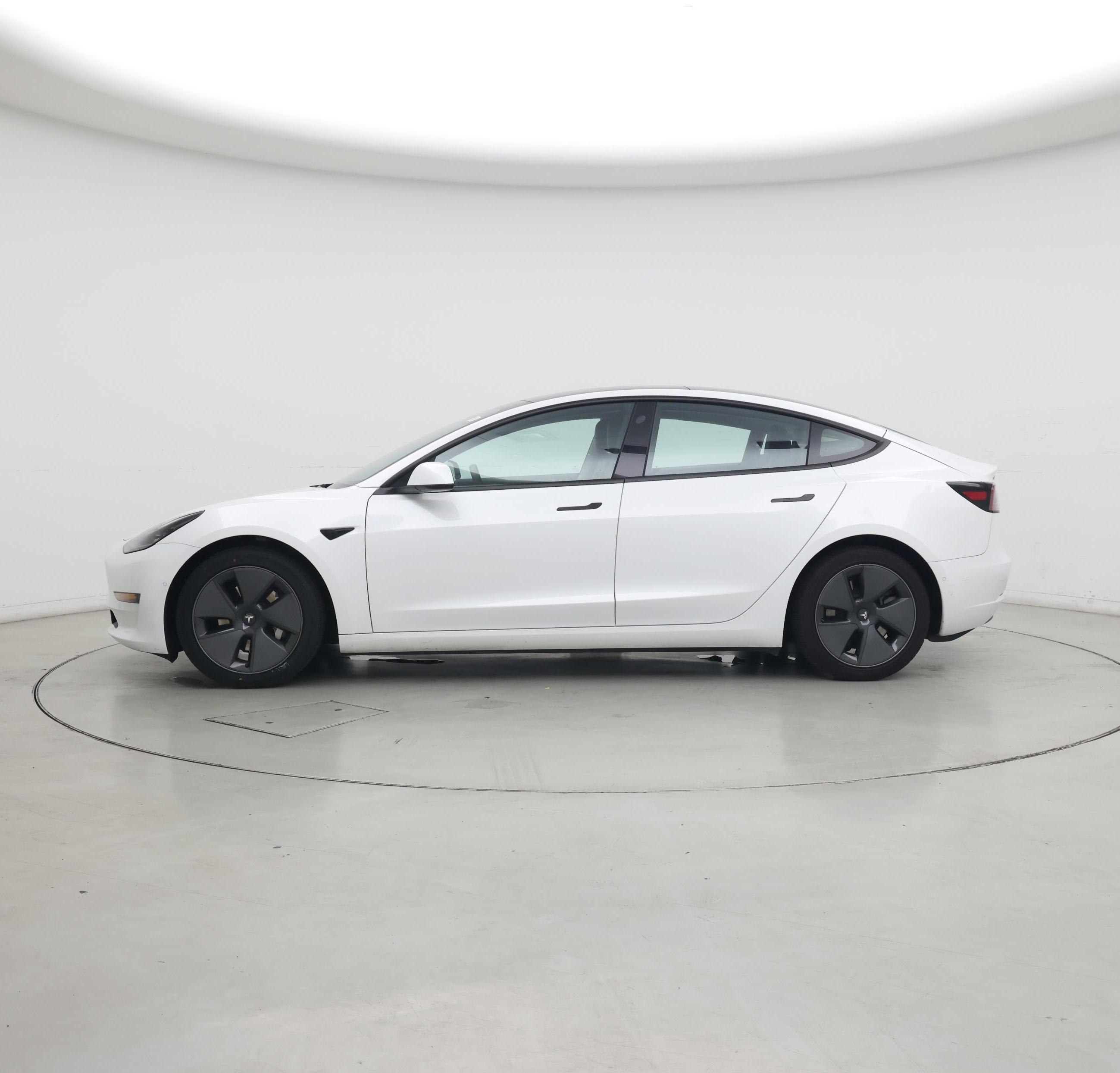 Thumbnail: 2021 Tesla Model 3 - 3