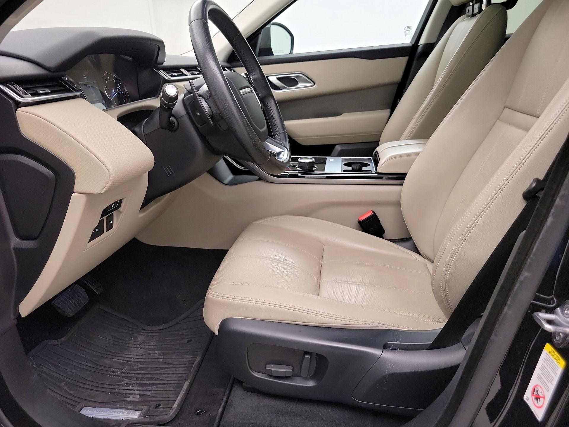 Thumbnail: 2018 Land Rover Range Rover Velar - 11