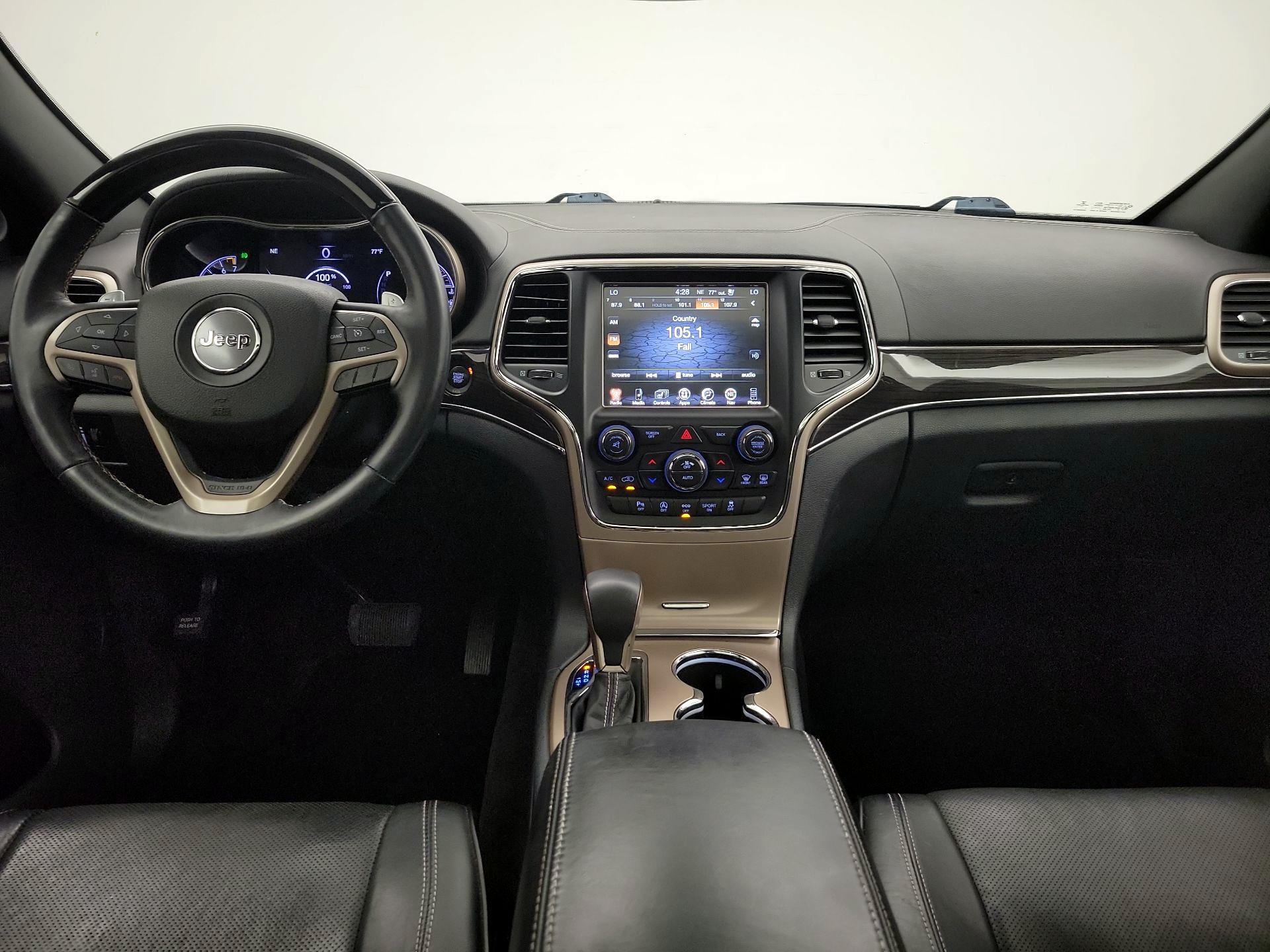Thumbnail: 2017 Jeep Grand Cherokee - 9