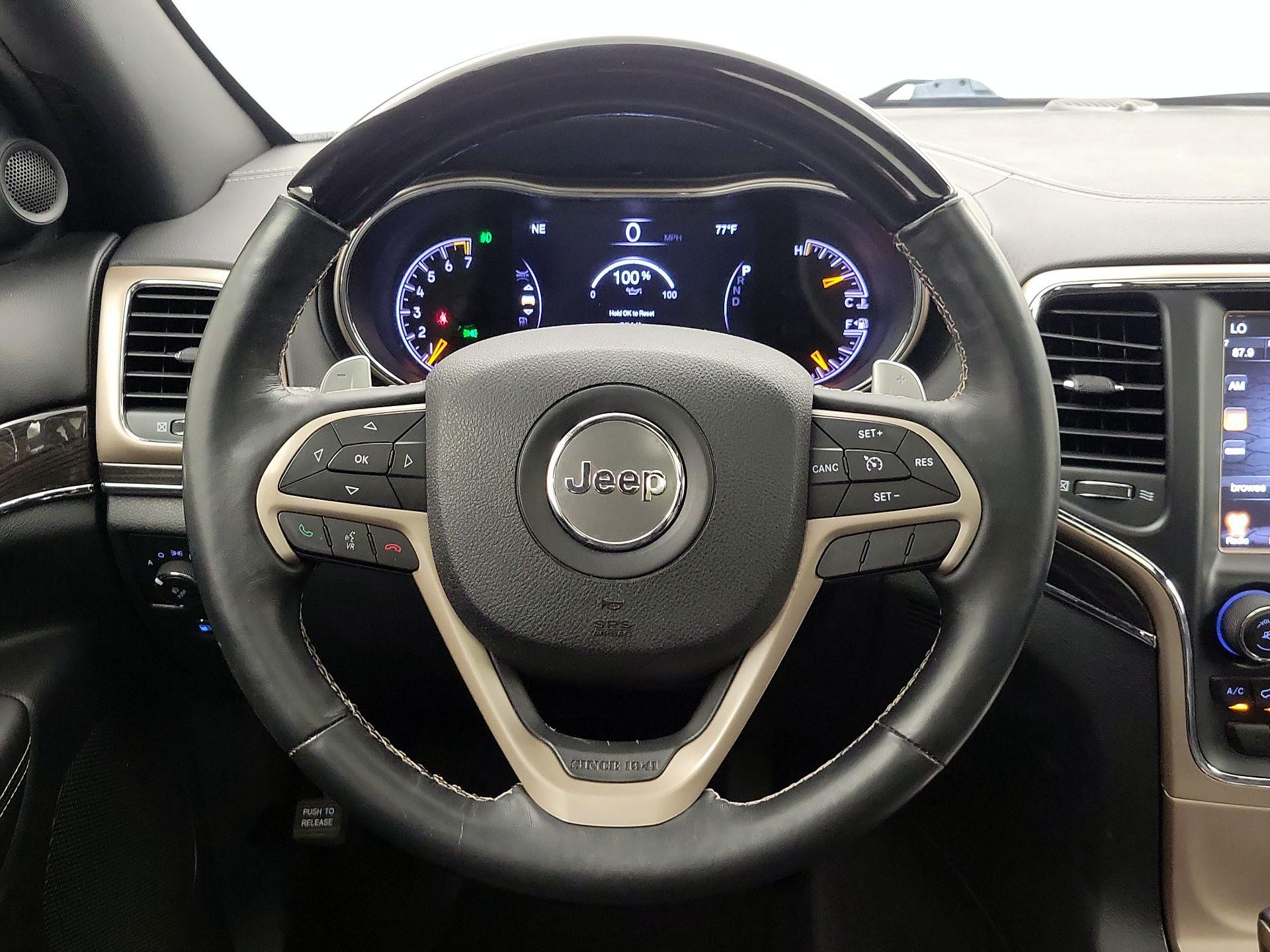 Thumbnail: 2017 Jeep Grand Cherokee - 10