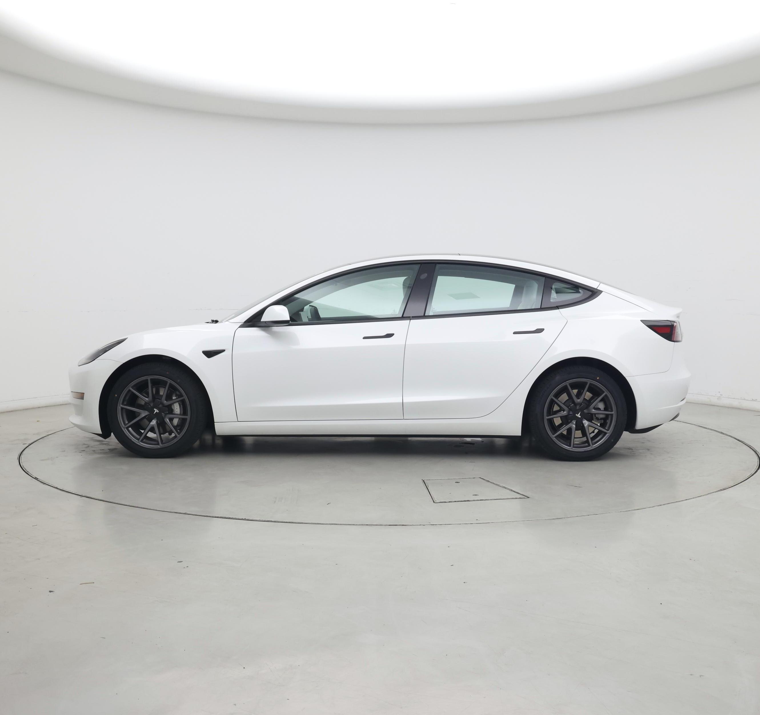 Thumbnail: 2023 Tesla Model 3 - 3