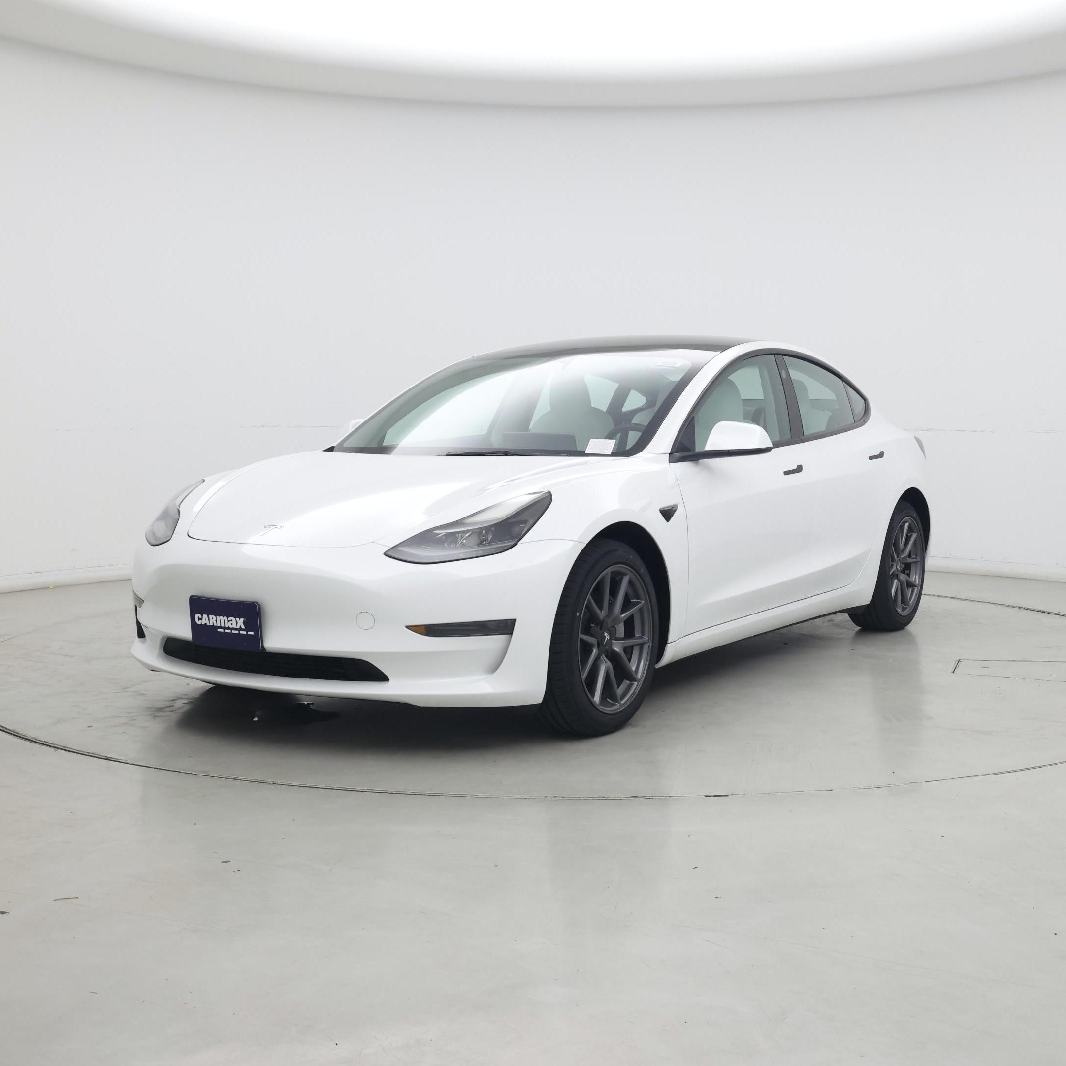 Thumbnail: 2023 Tesla Model 3 - 4