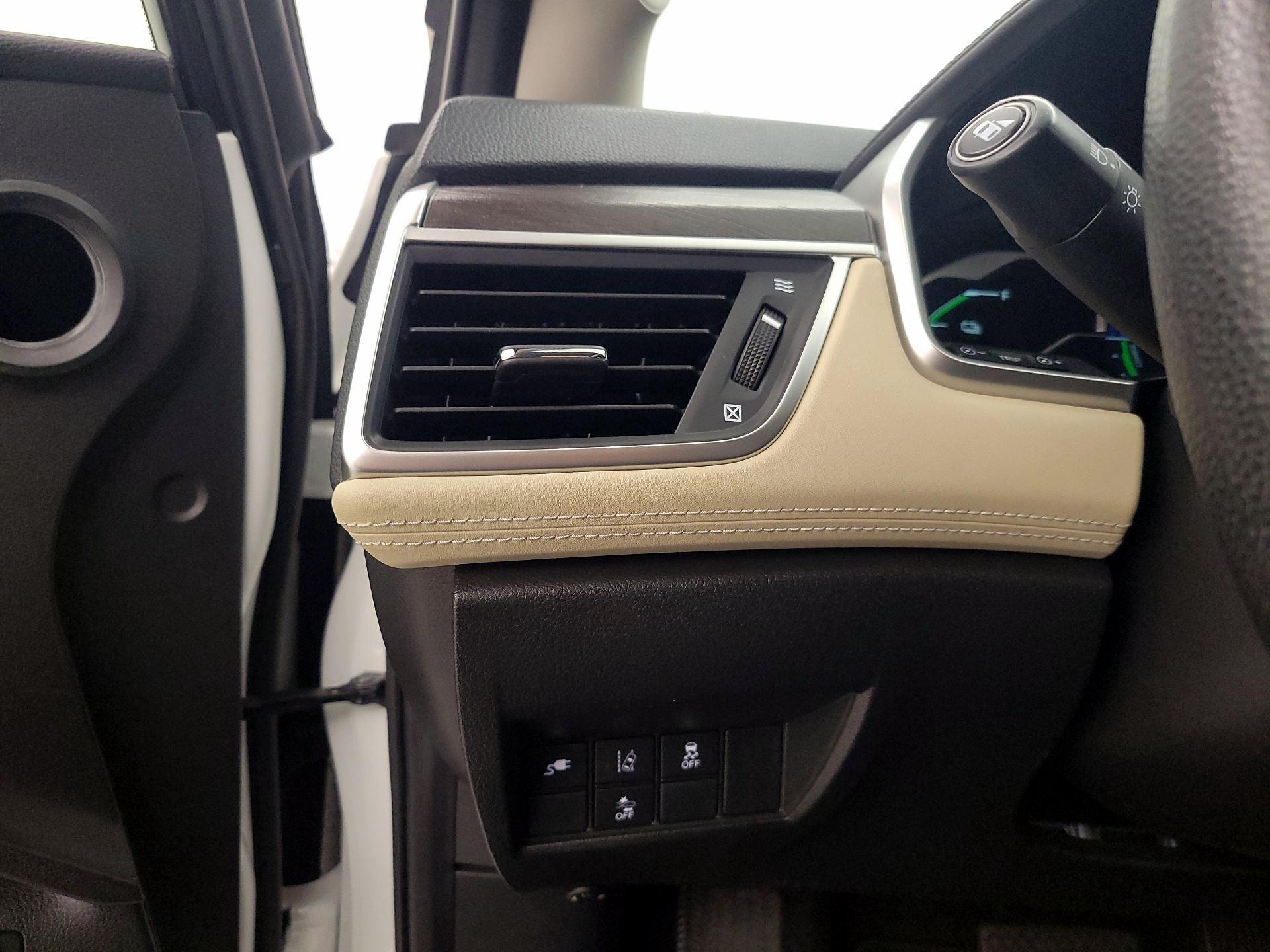 Thumbnail: 2018 Honda Clarity - 11