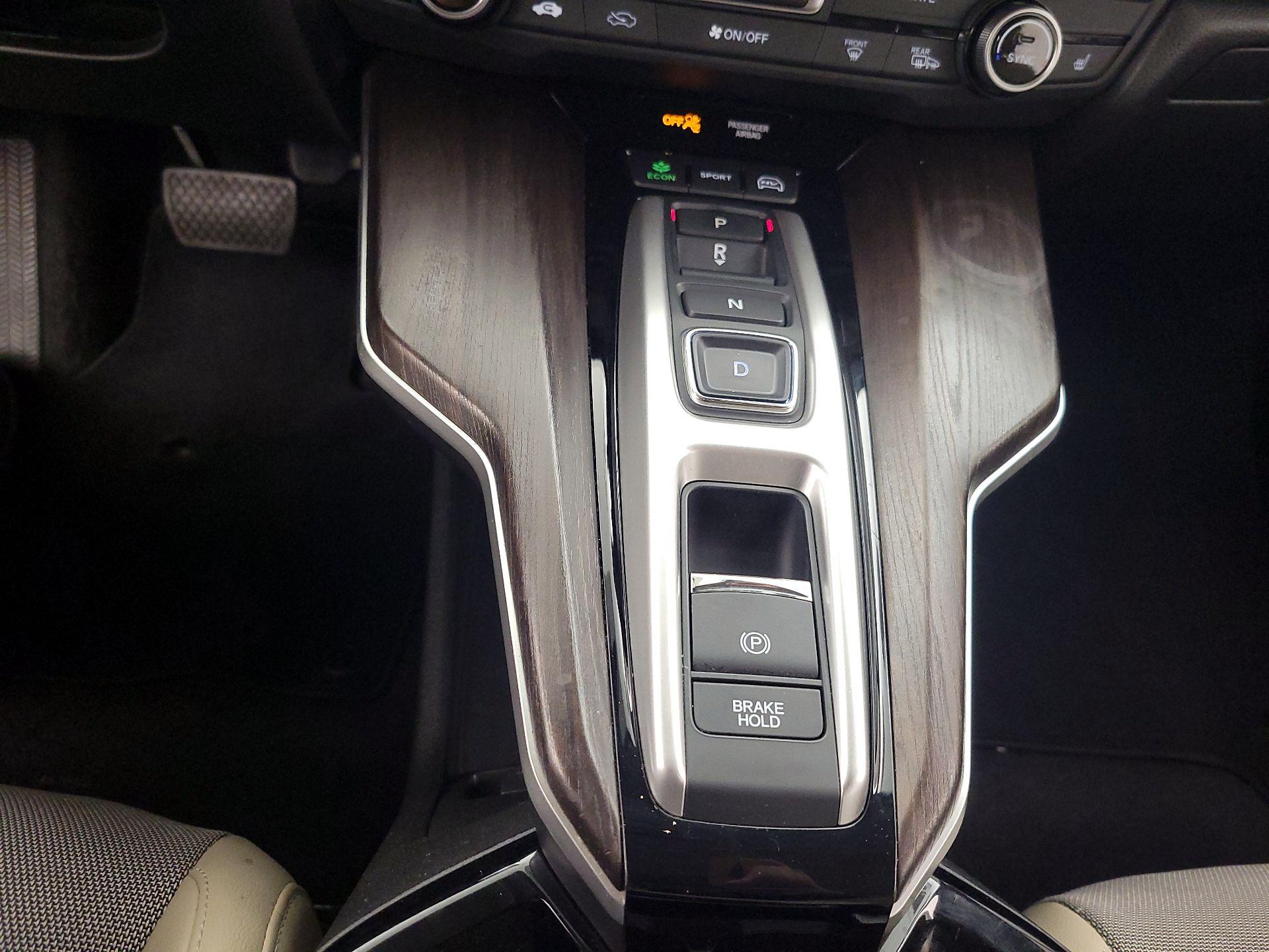 Thumbnail: 2018 Honda Clarity - 15