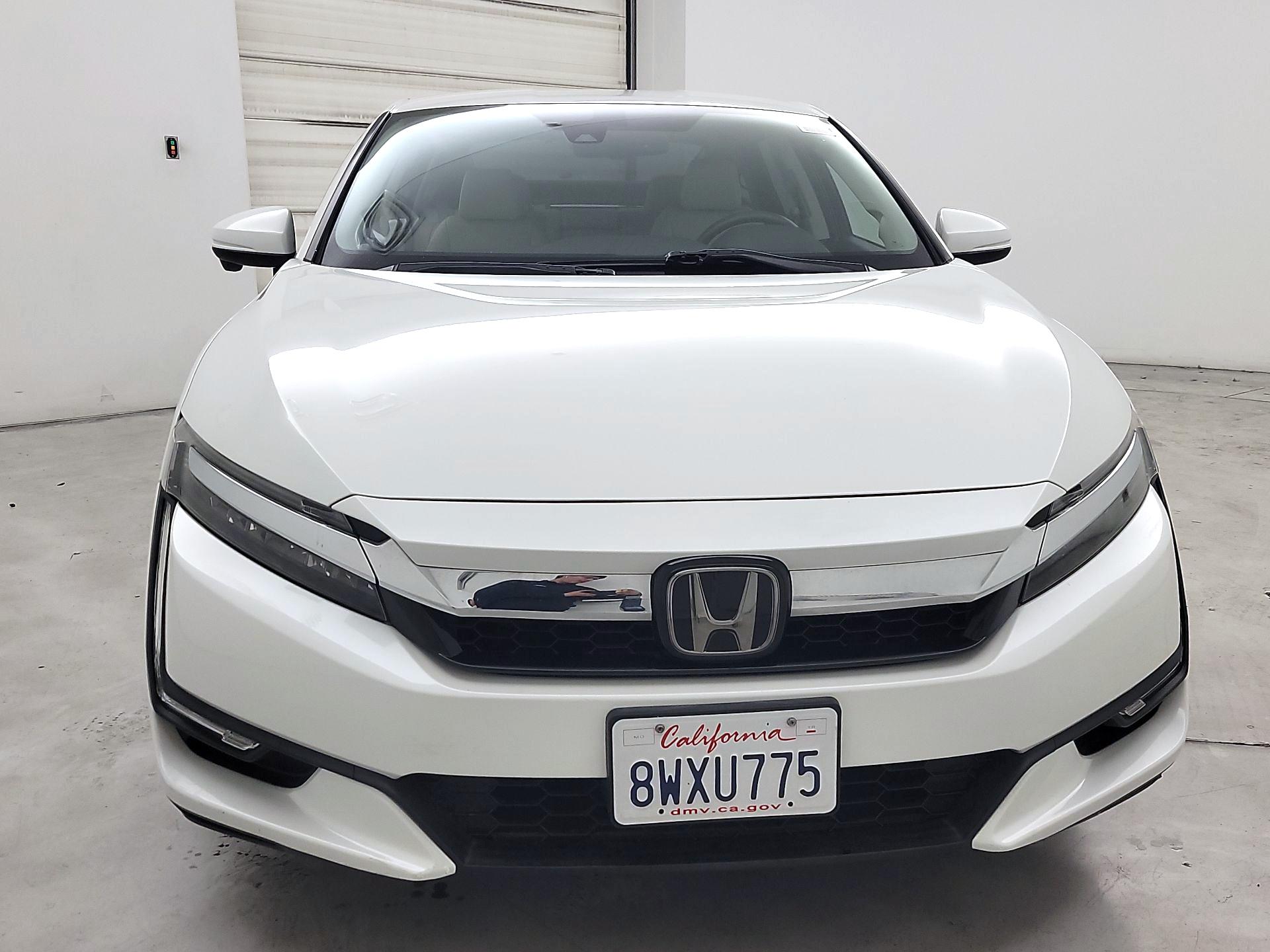 Thumbnail: 2018 Honda Clarity - 2