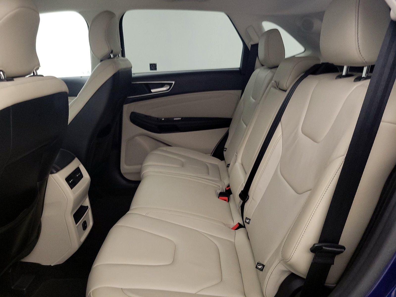 2015 Ford Edge Titanium - Photo 17