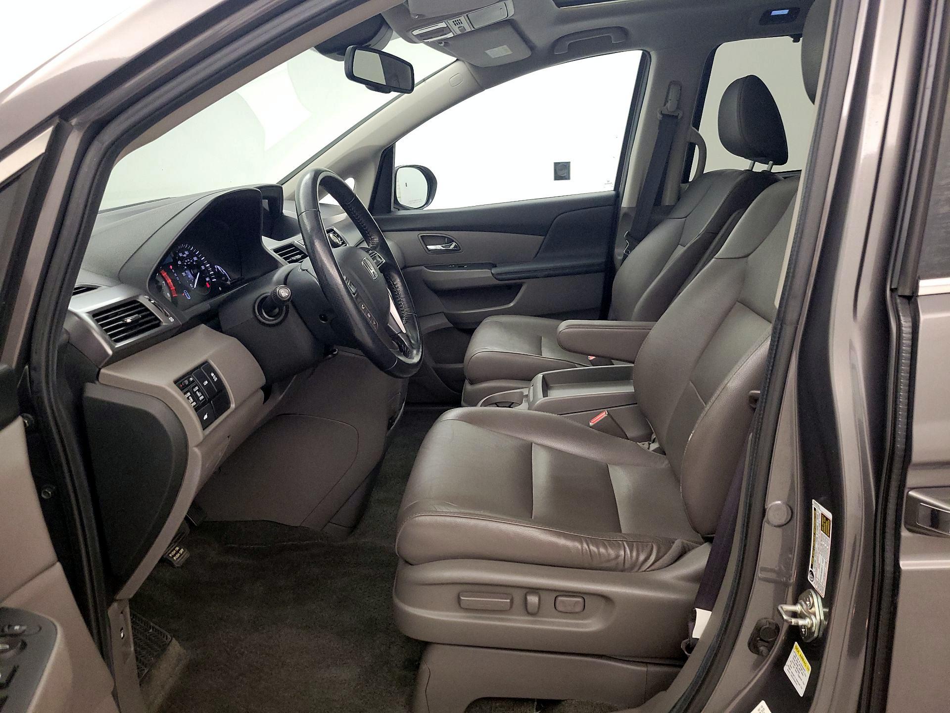Thumbnail: 2014 Honda Odyssey - 9