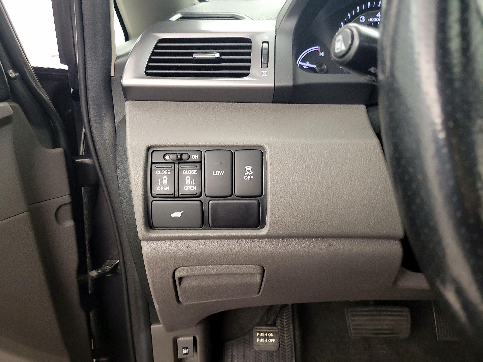 Thumbnail: 2014 Honda Odyssey - 11