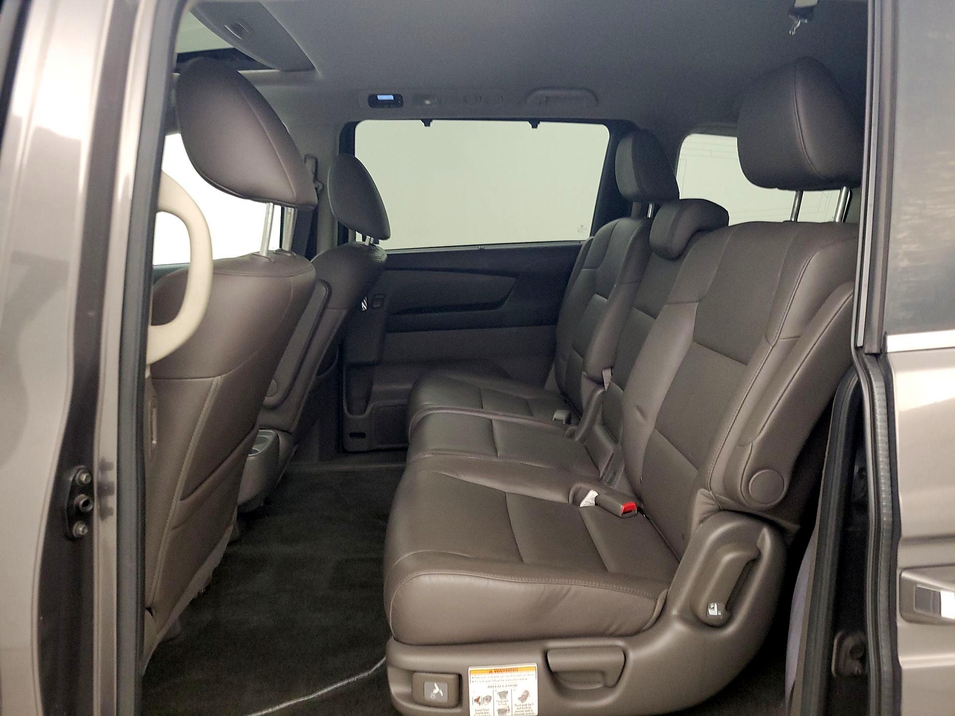 Thumbnail: 2014 Honda Odyssey - 18