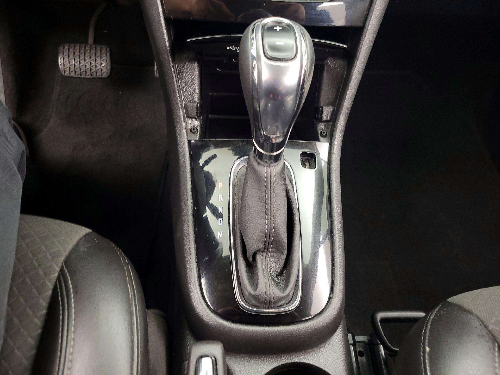 Thumbnail: 2019 Buick Encore - 17