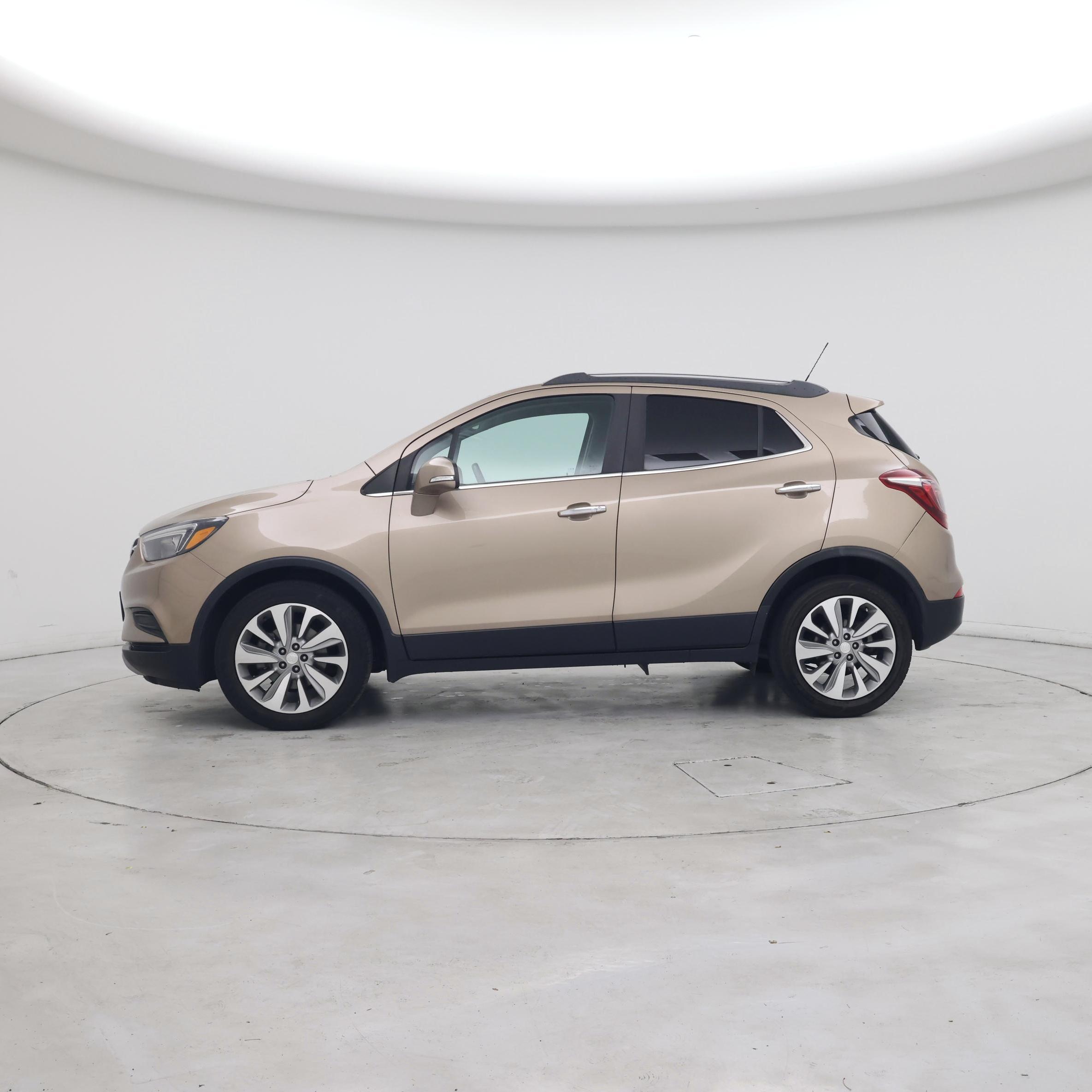 Thumbnail: 2019 Buick Encore - 3