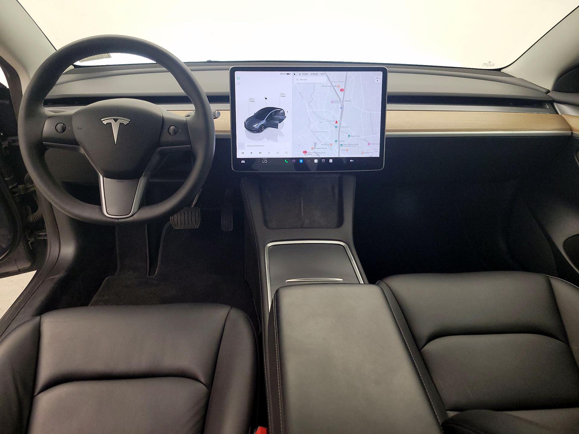Thumbnail: 2022 Tesla Model 3 - 9
